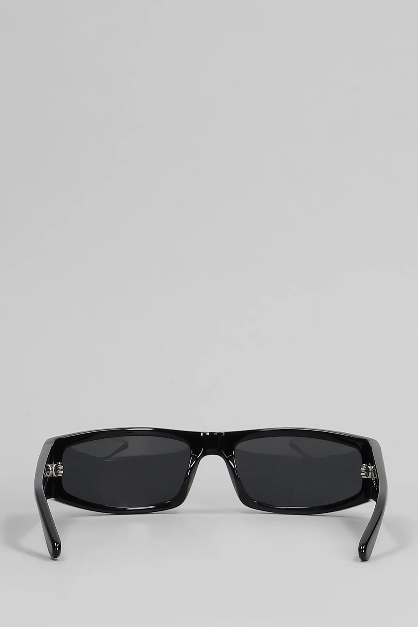 Sunglasses in black acetate - Image 3