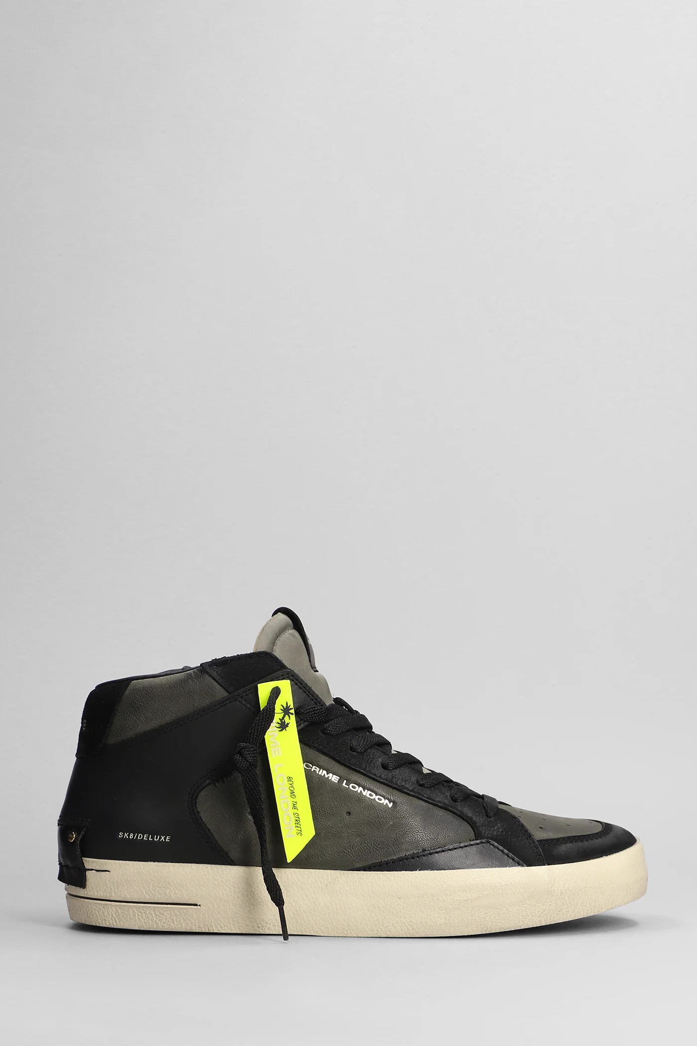 Sk8 Deluxe Mid Sneakers in black leather