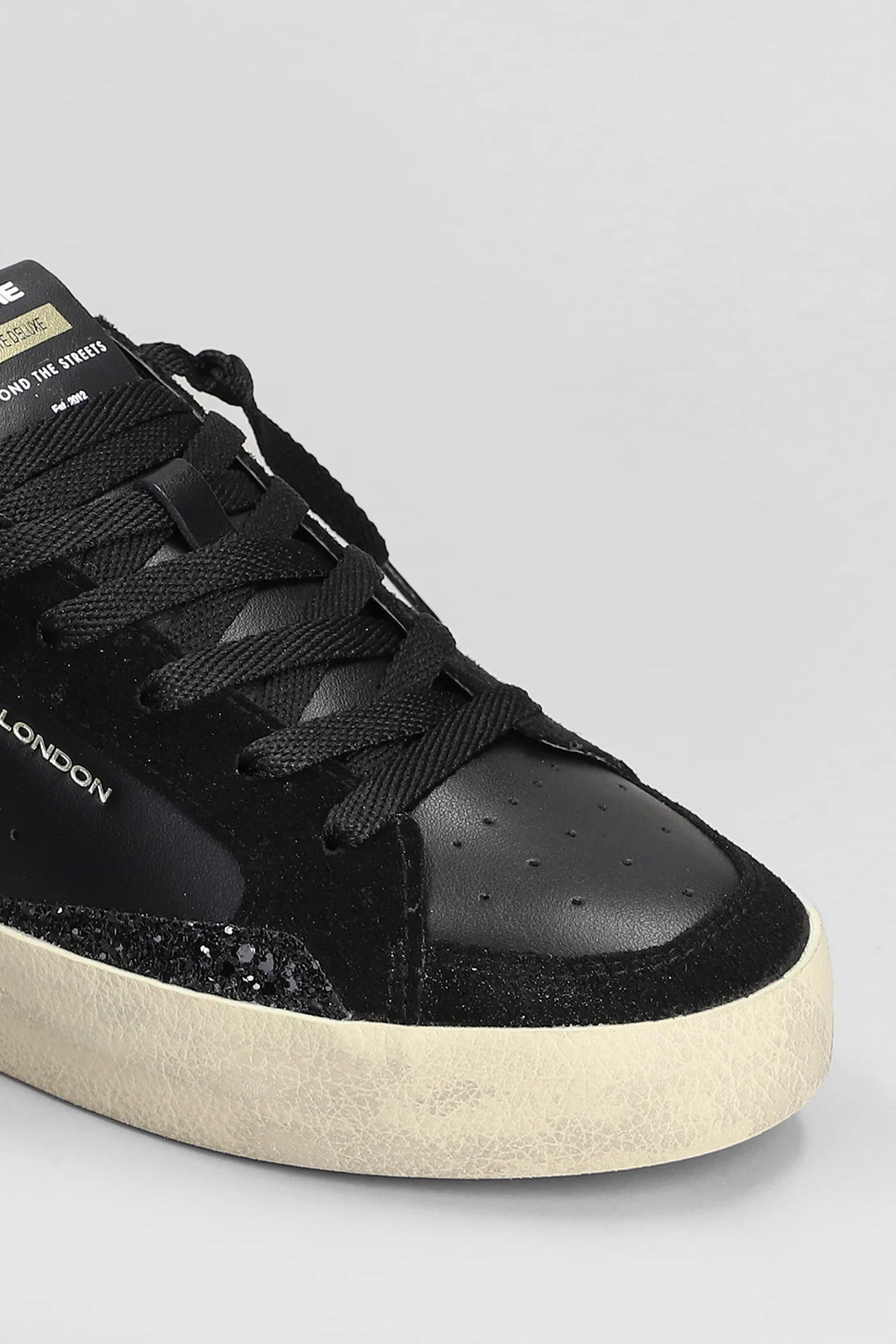 Sk8 Deluxe Sneakers in black leather - Image 5