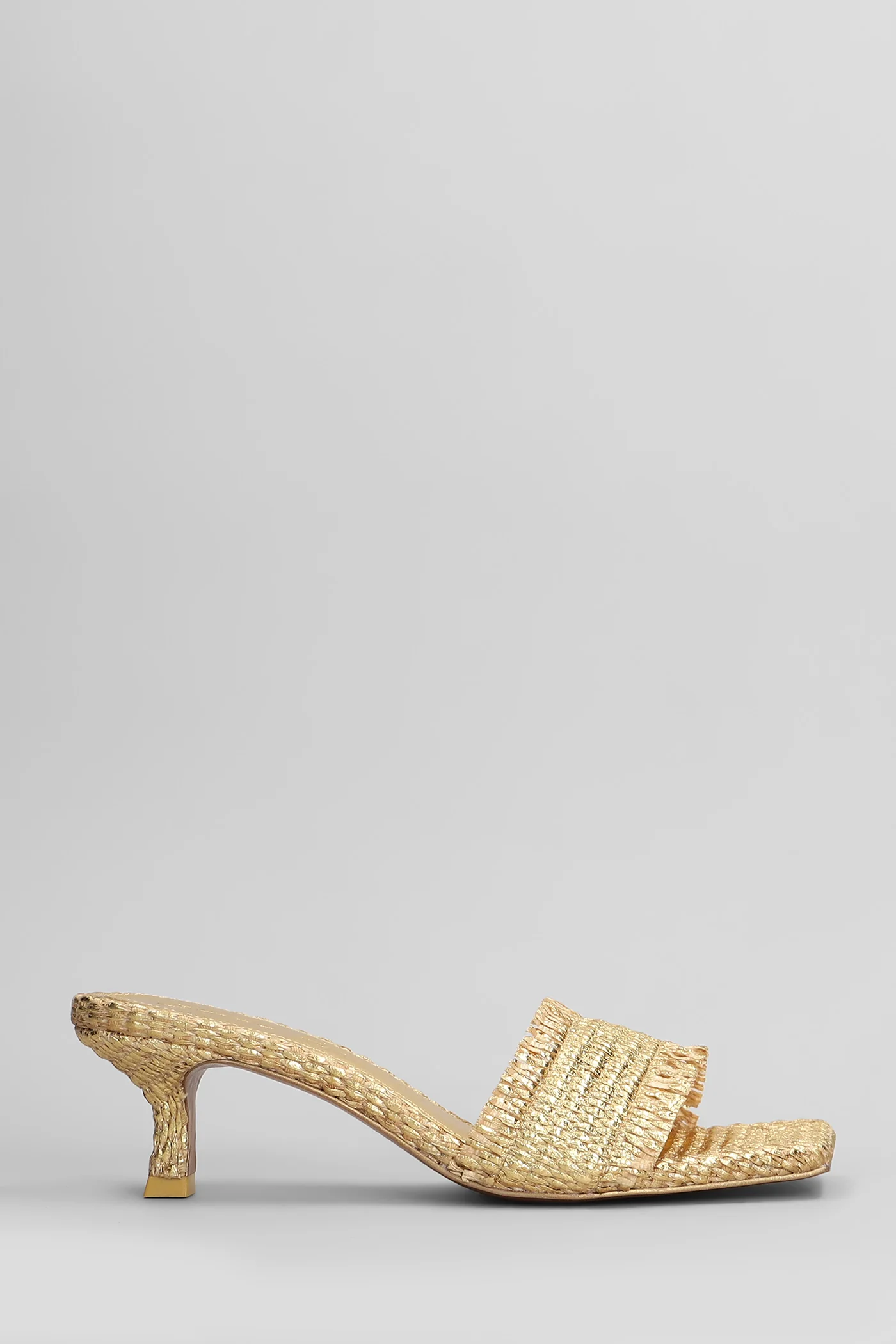 Ada Sandals in gold Polyuretan