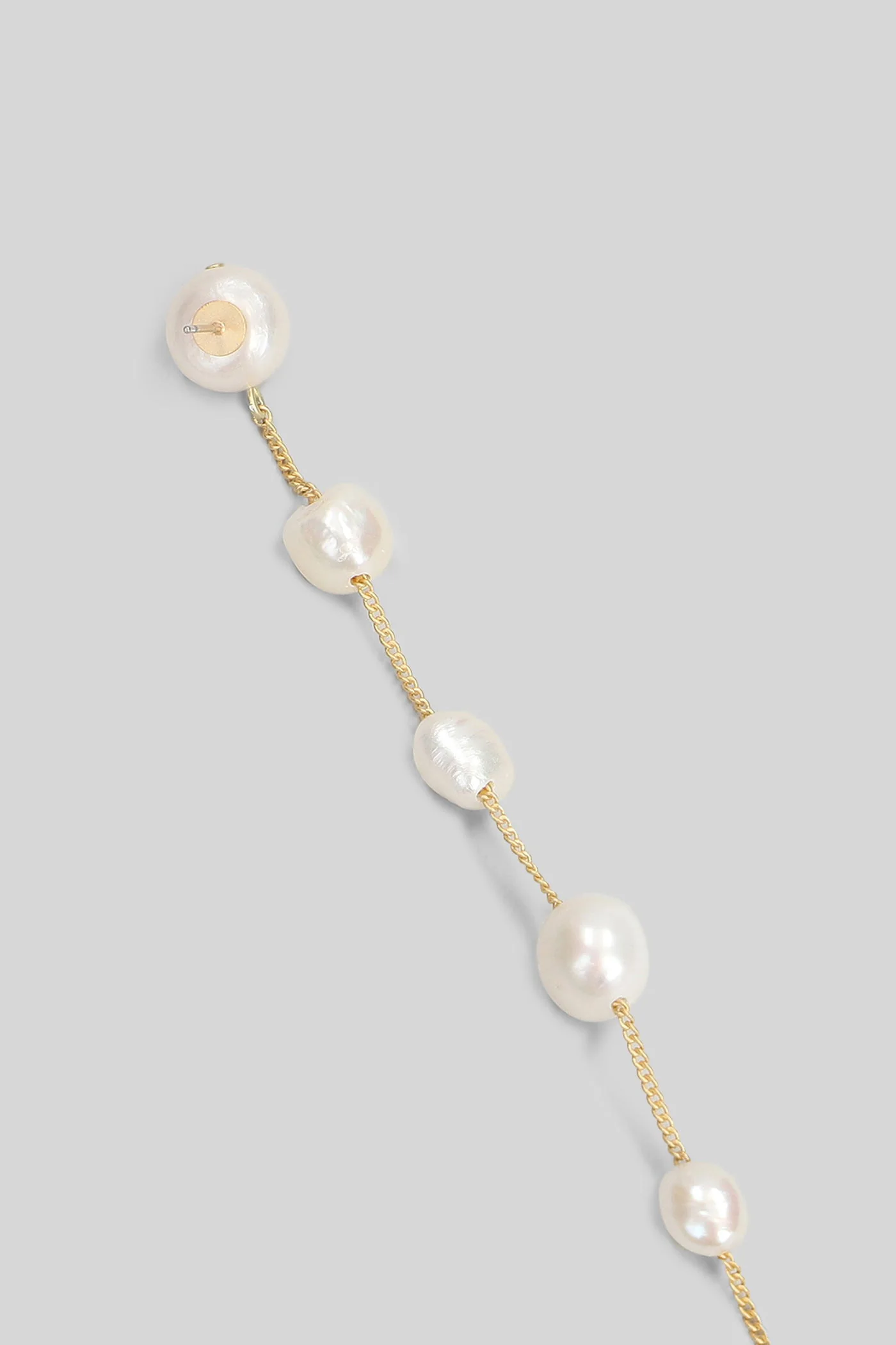 Atum  in white brass