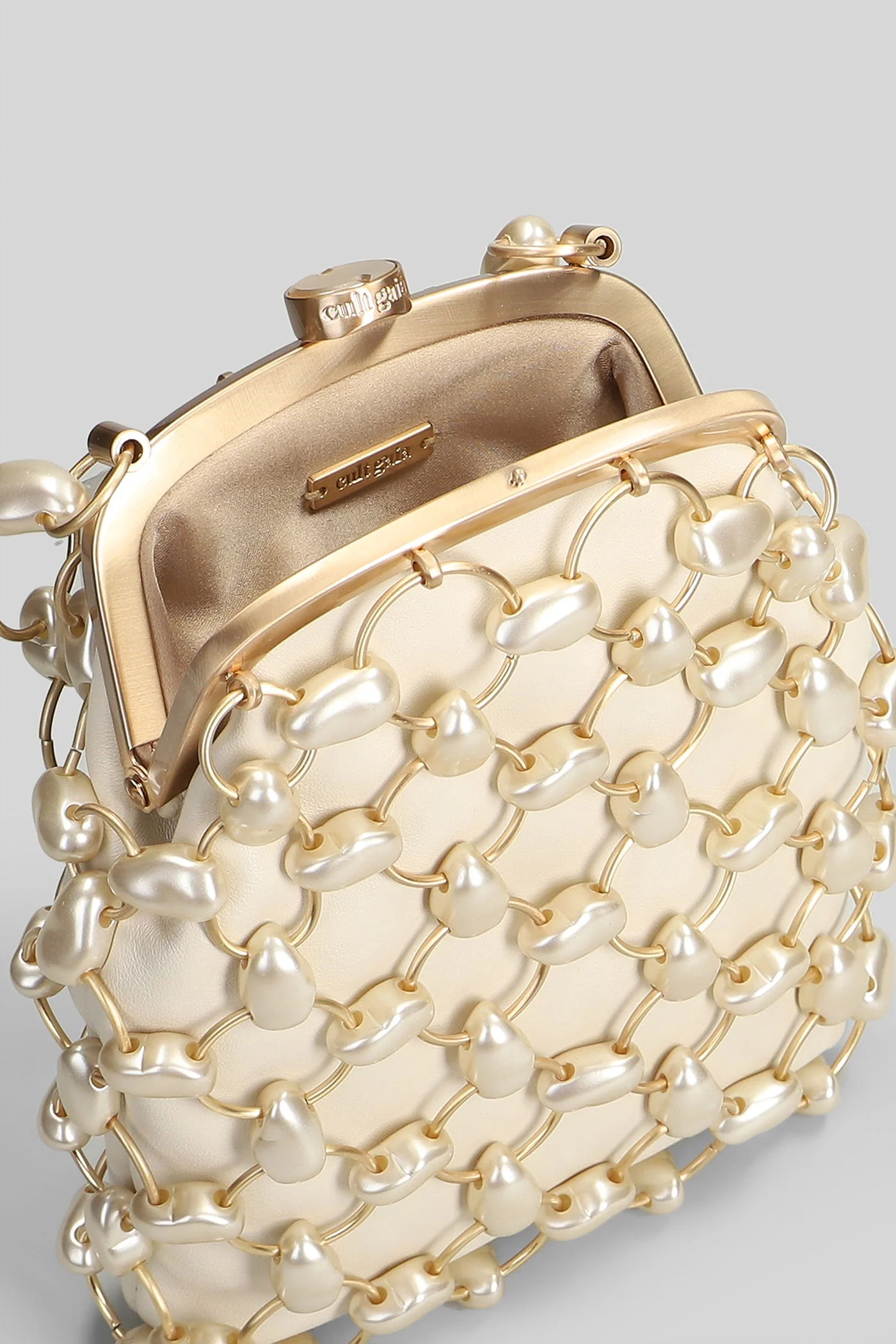 Brielle wristlet Hand bag in beige leather - Image 4
