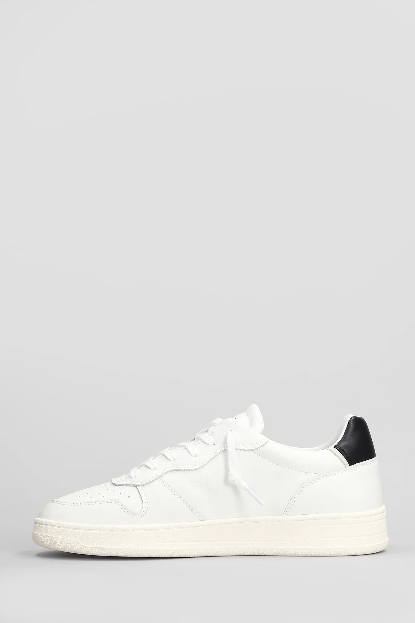 Court Sneakers in white leather - Image 3