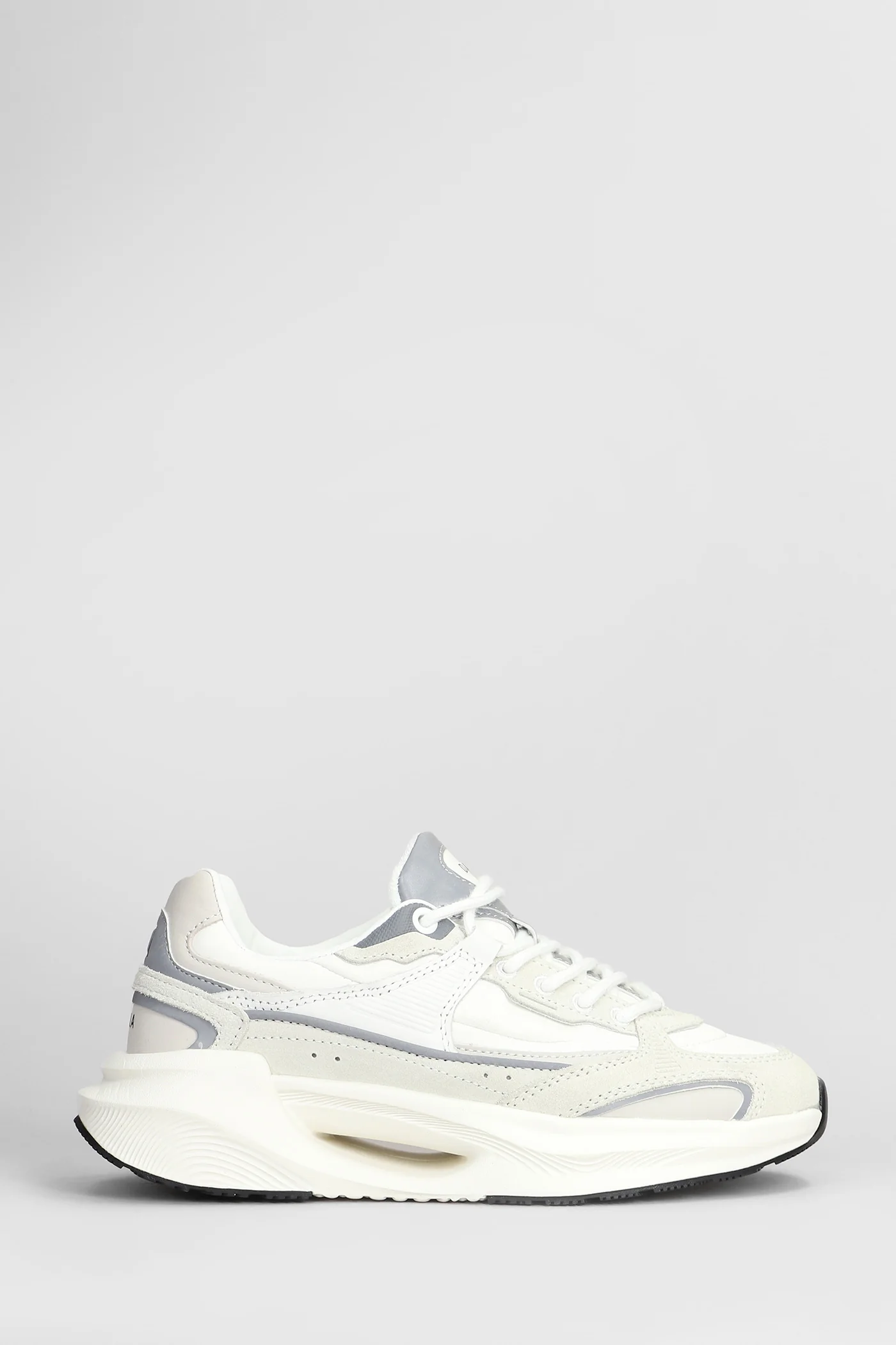 Vela Sneakers in white suede and leather