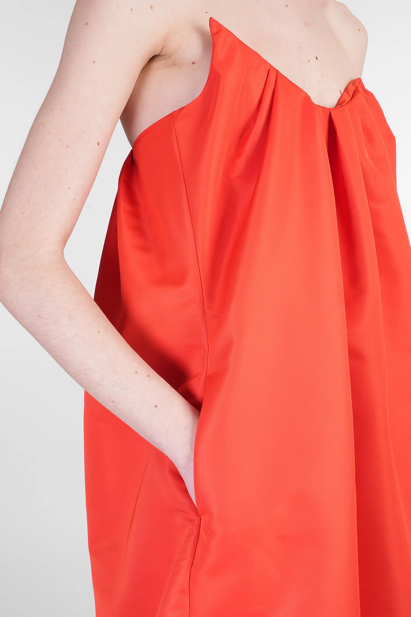Long dress in orange polyester - Image 5
