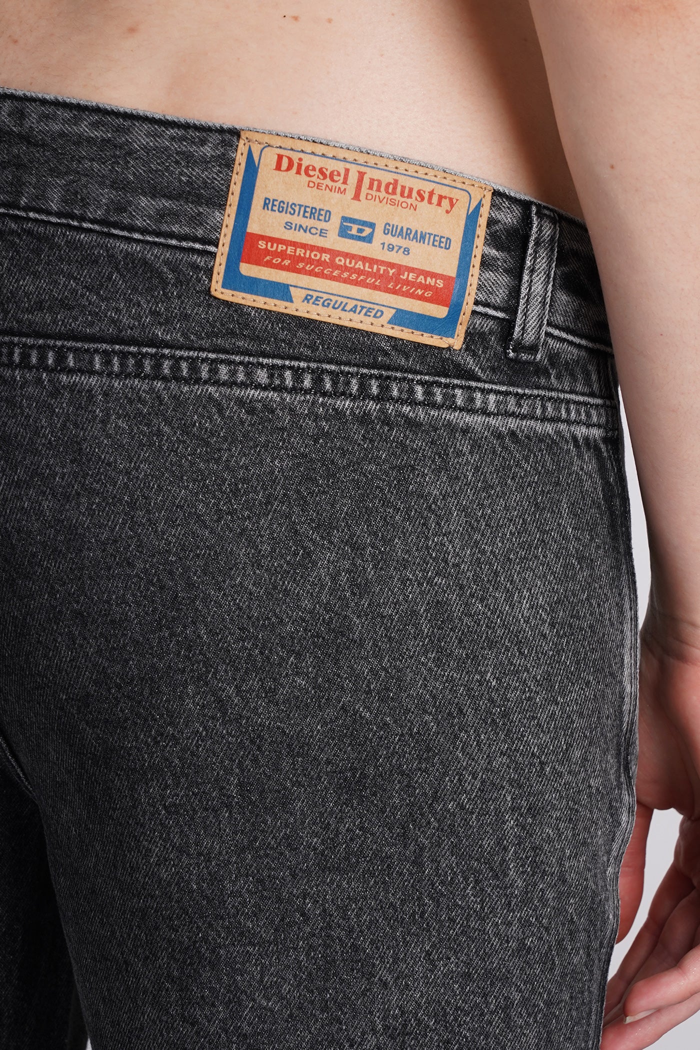 D poky Jeans in black denim - Image 5