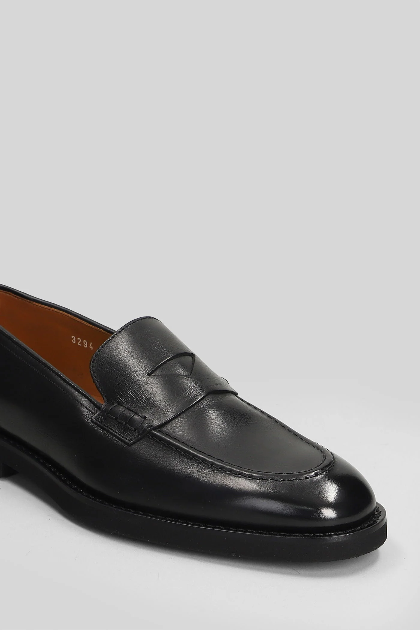 Loafers in black leather - Image 5