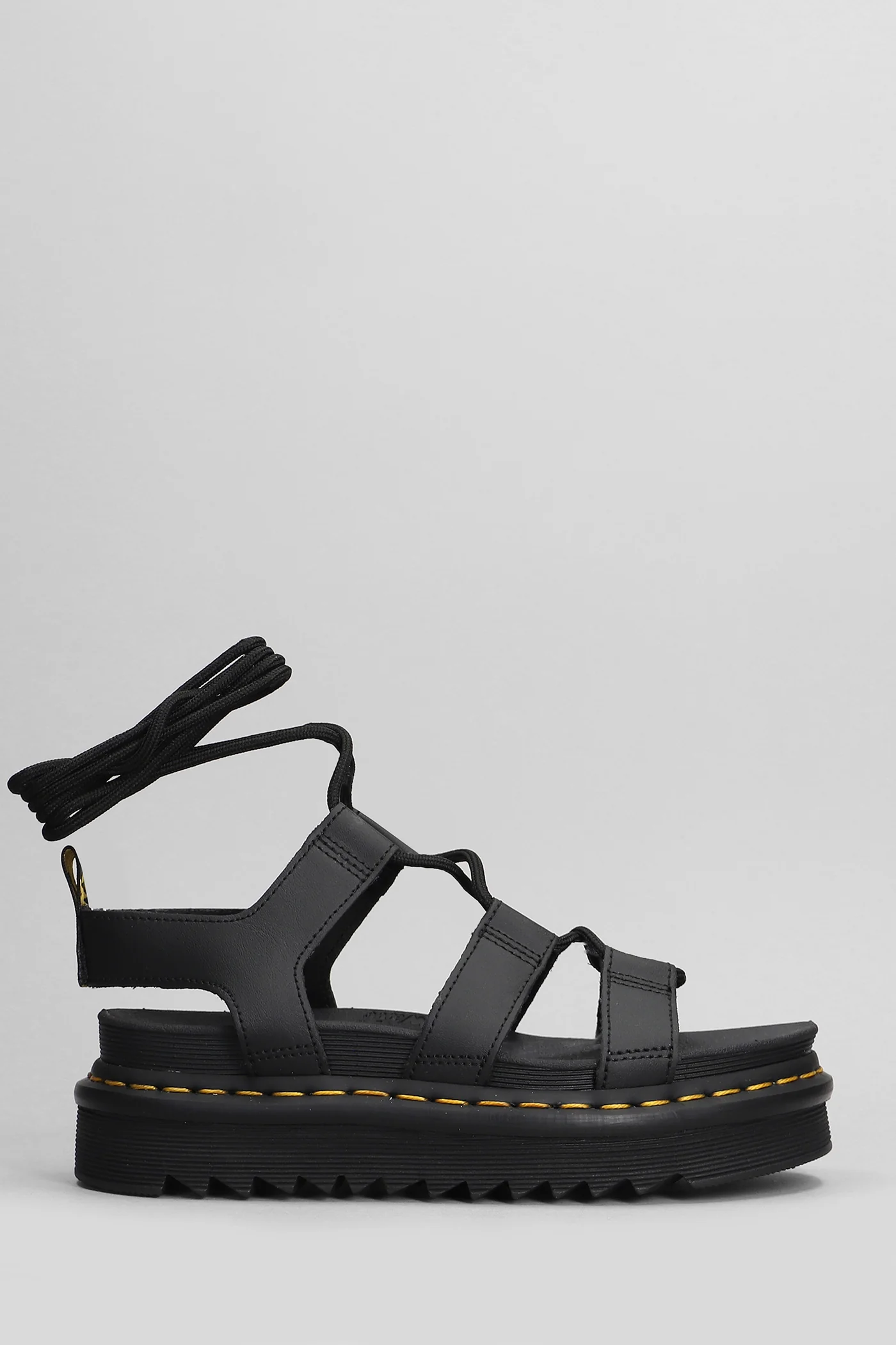 Nartilla Sandals in black leather