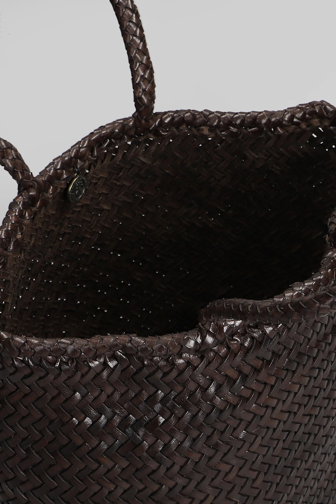 Grace Basket Small Tote in brown leather - Image 4