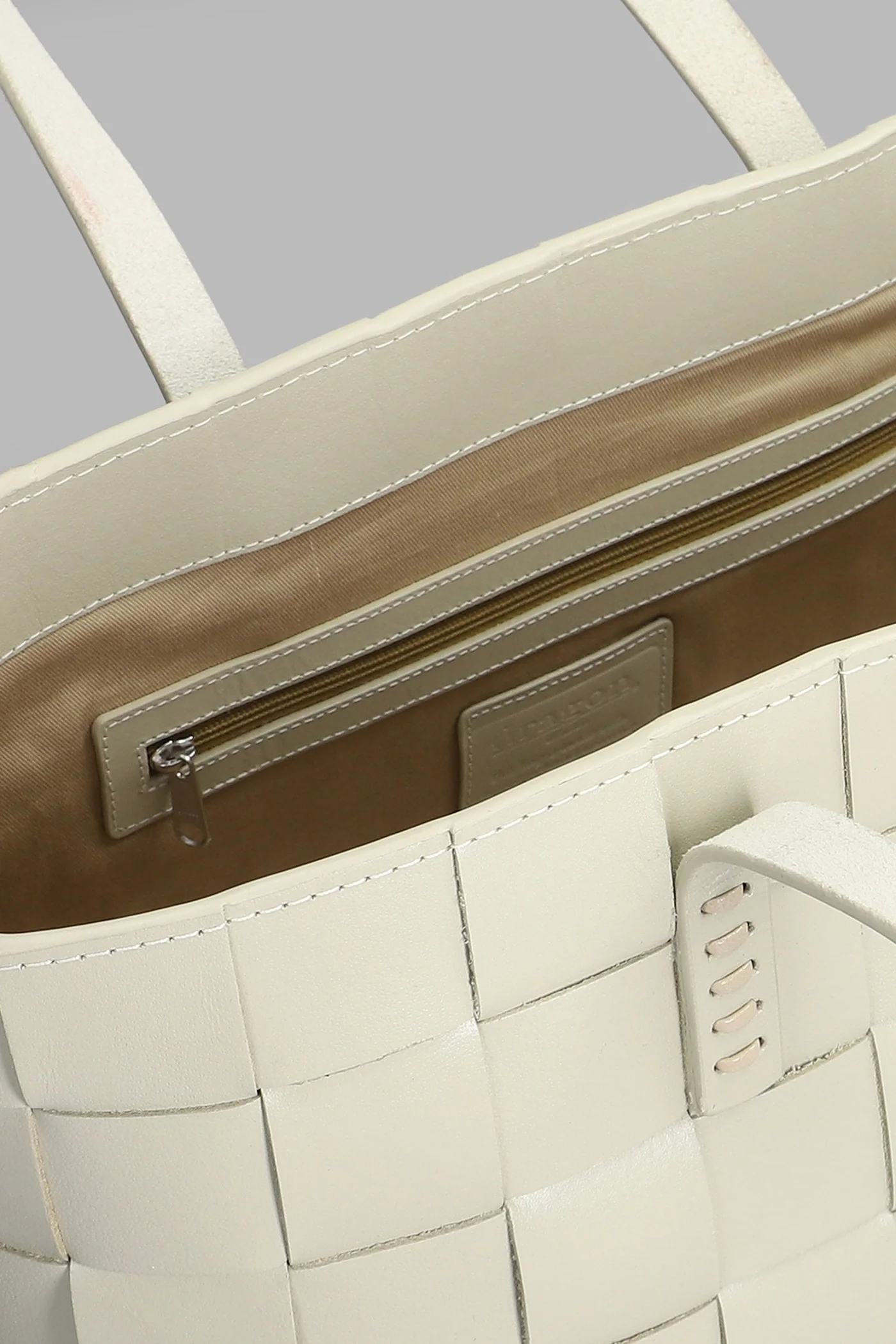 Japan Tote Tote in beige leather - Image 4