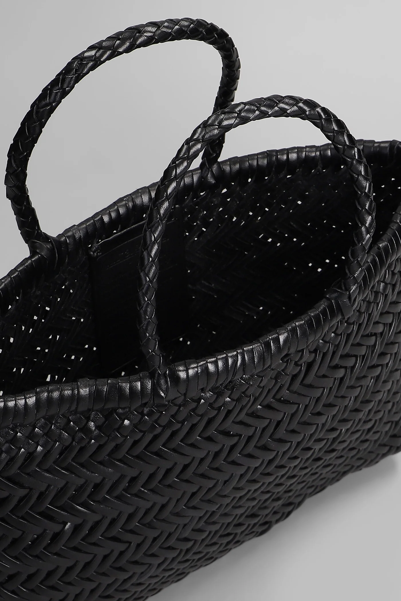 Mini Flat Gora Baske Hand bag in black leather - Image 4