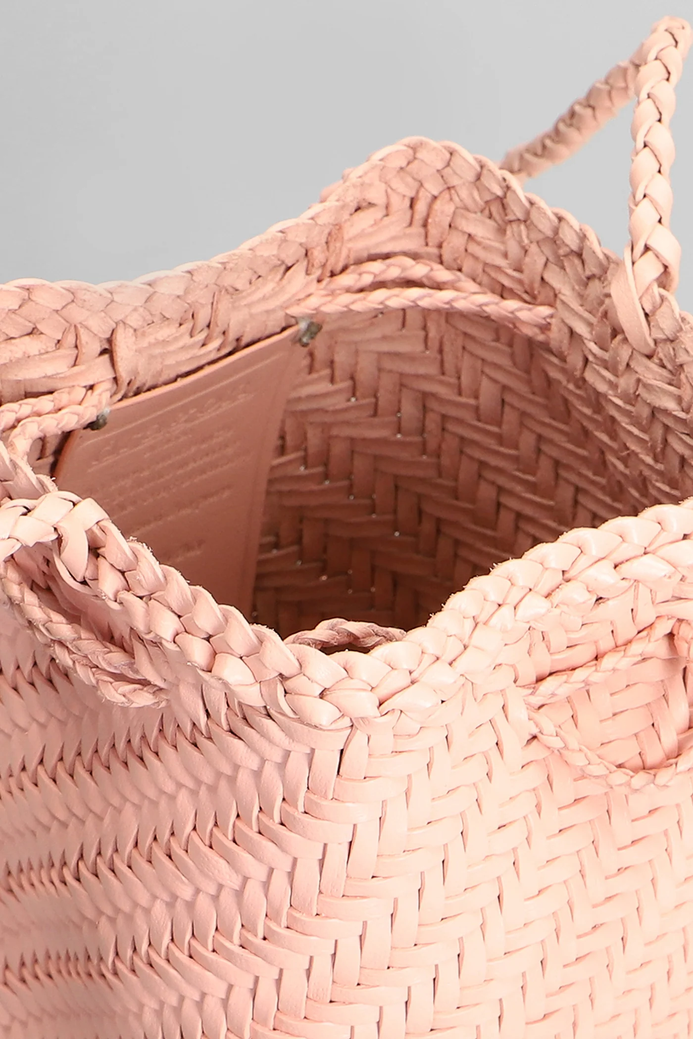 Pompom Double Jump Shoulder bag in rose-pink leather - Image 4