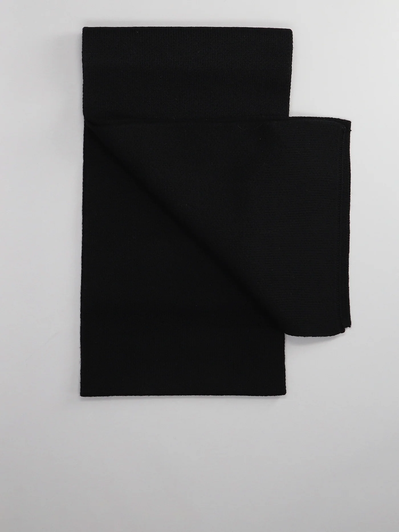Scarve in black wool - Image 2
