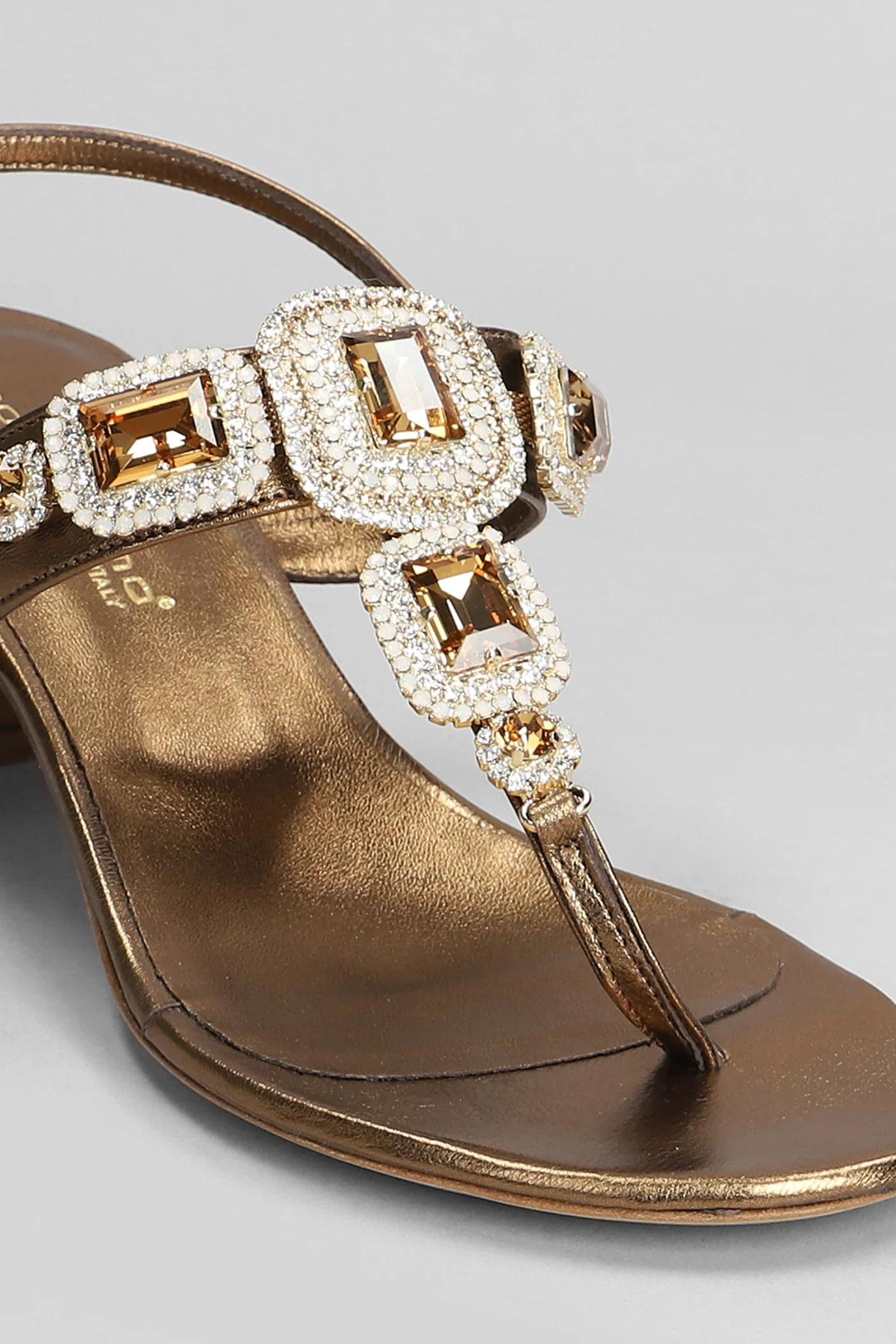 Sandals in bronze leather - Image 5