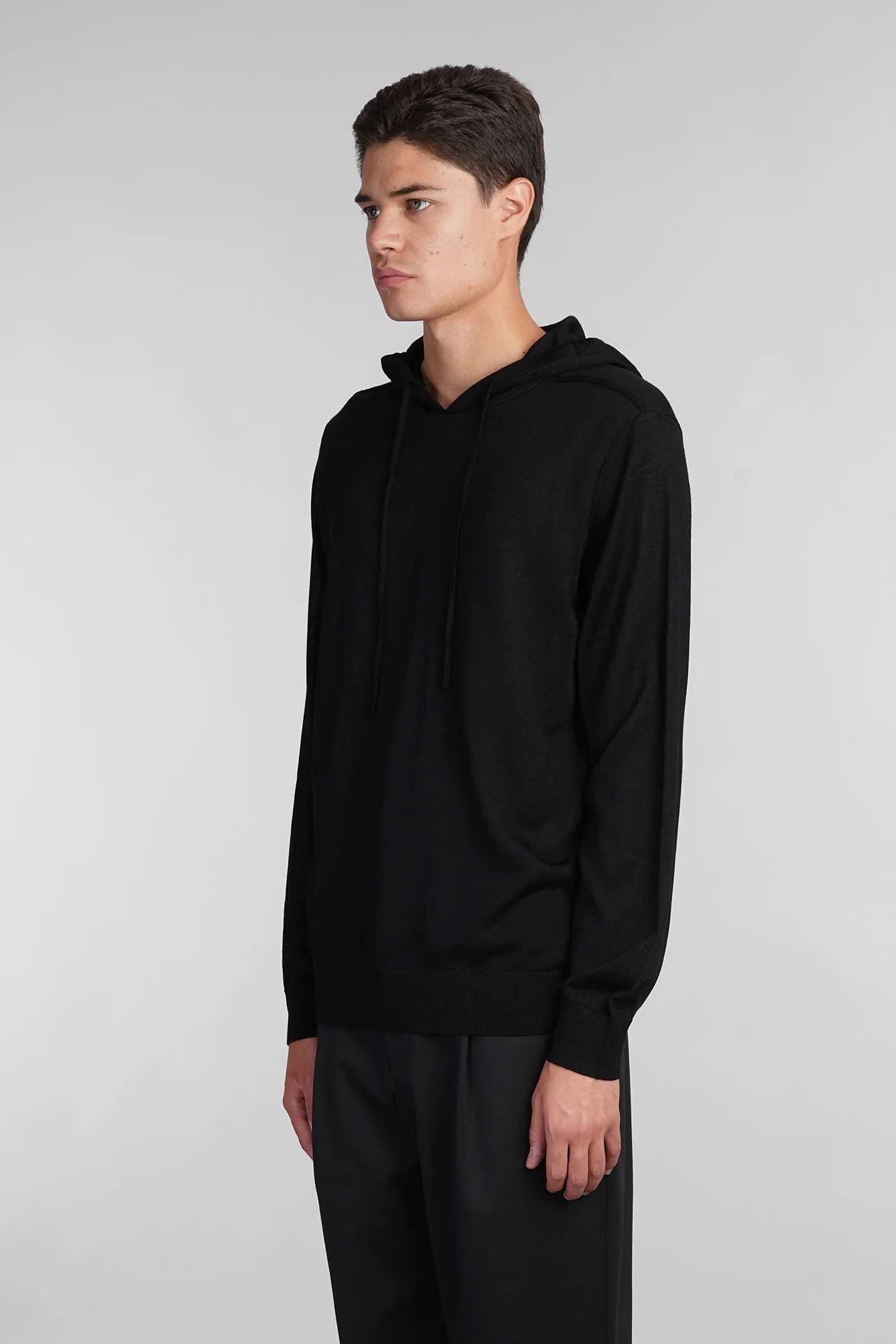 Knitwear in black wool - Image 4