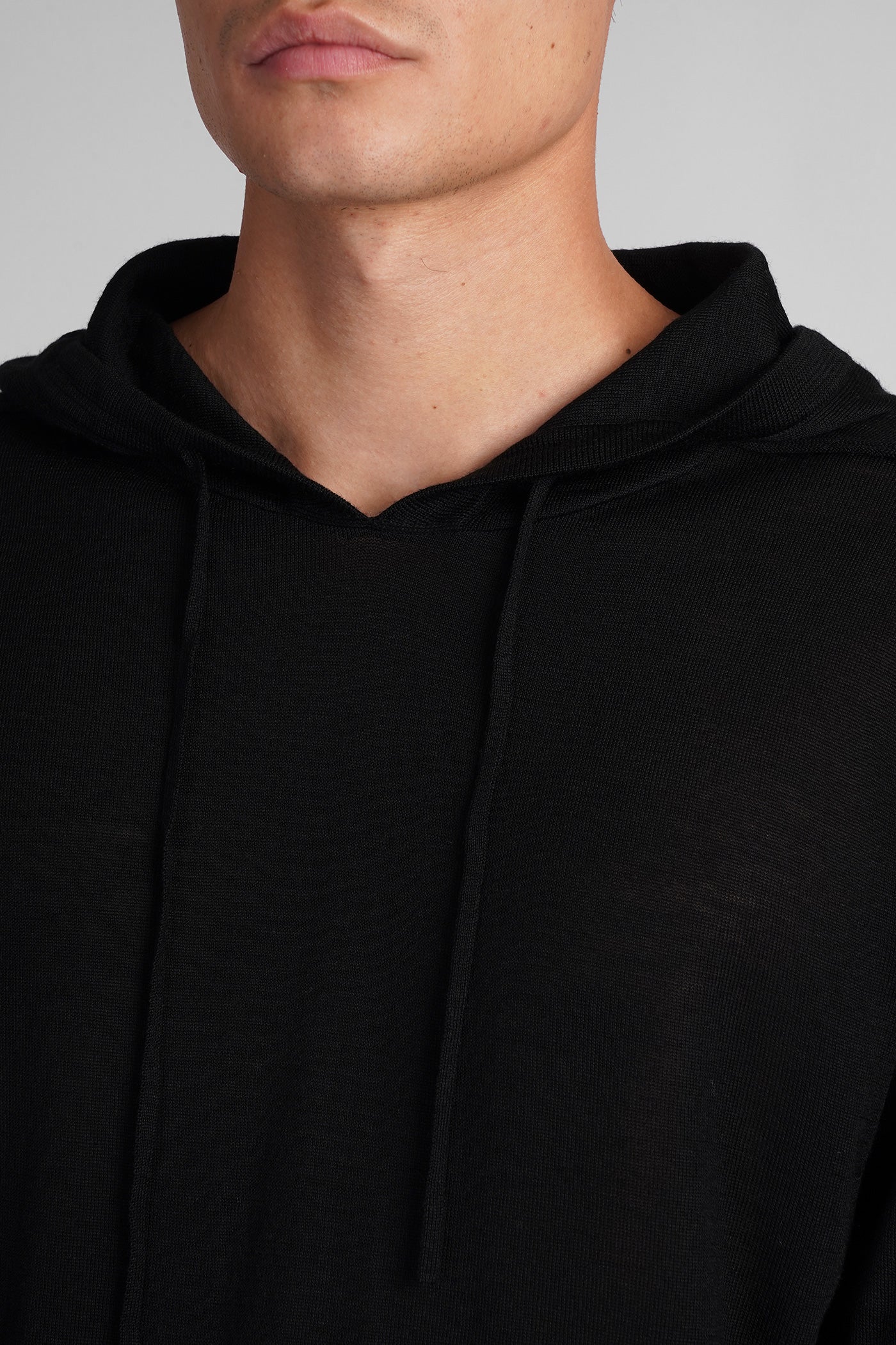 Knitwear in black wool - Image 5
