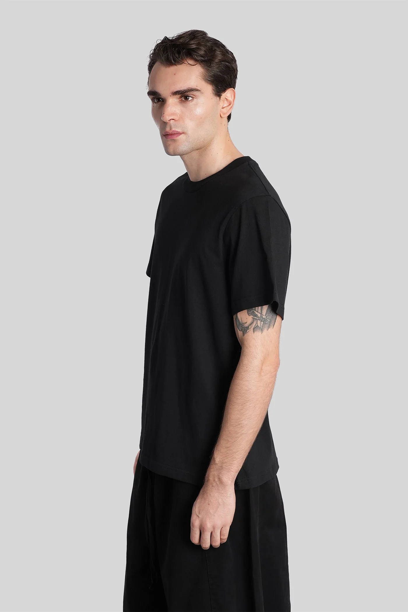 T-Shirt in black cotton - Image 4