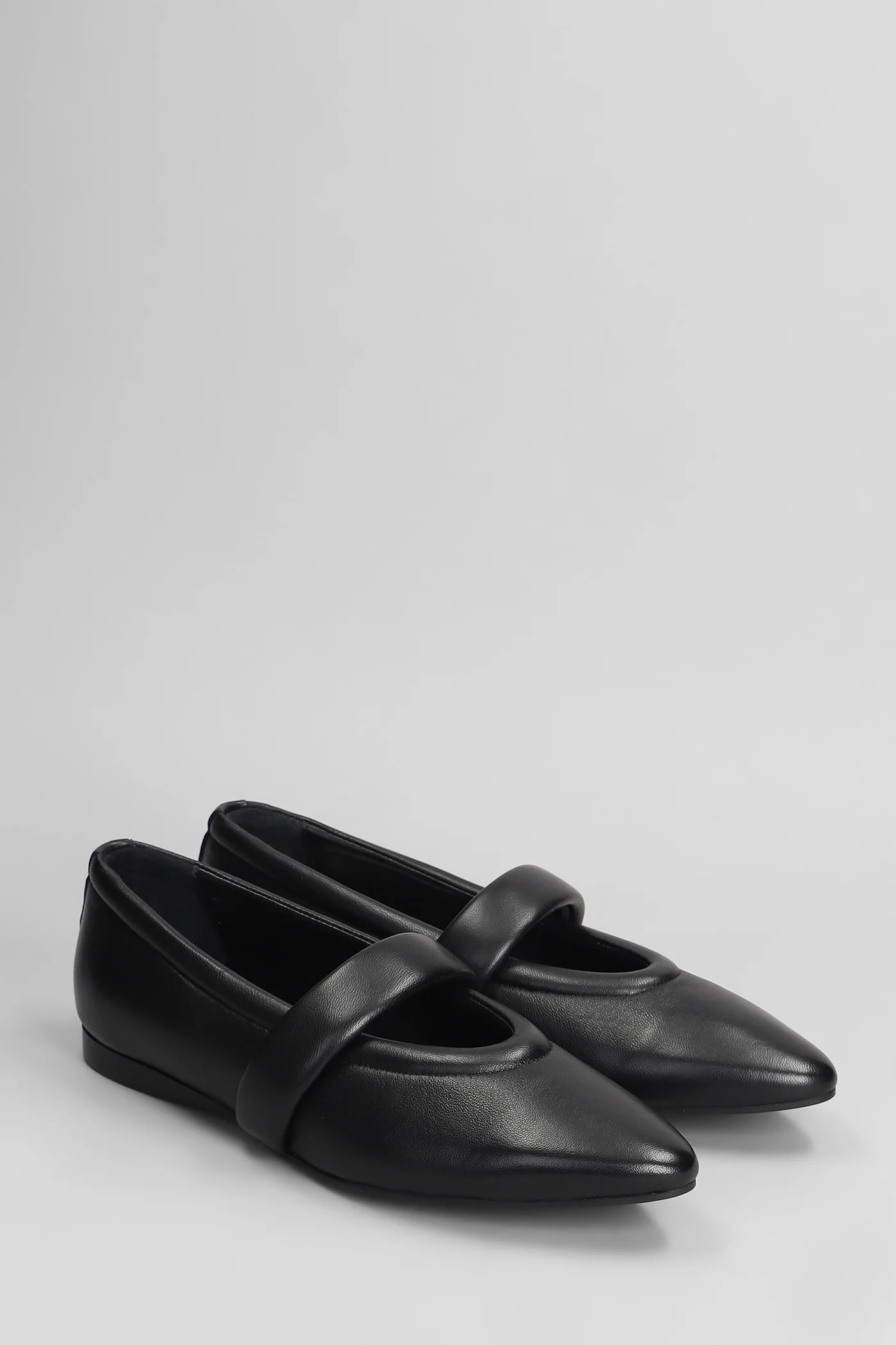 Ballet flats in black leather - Image 2
