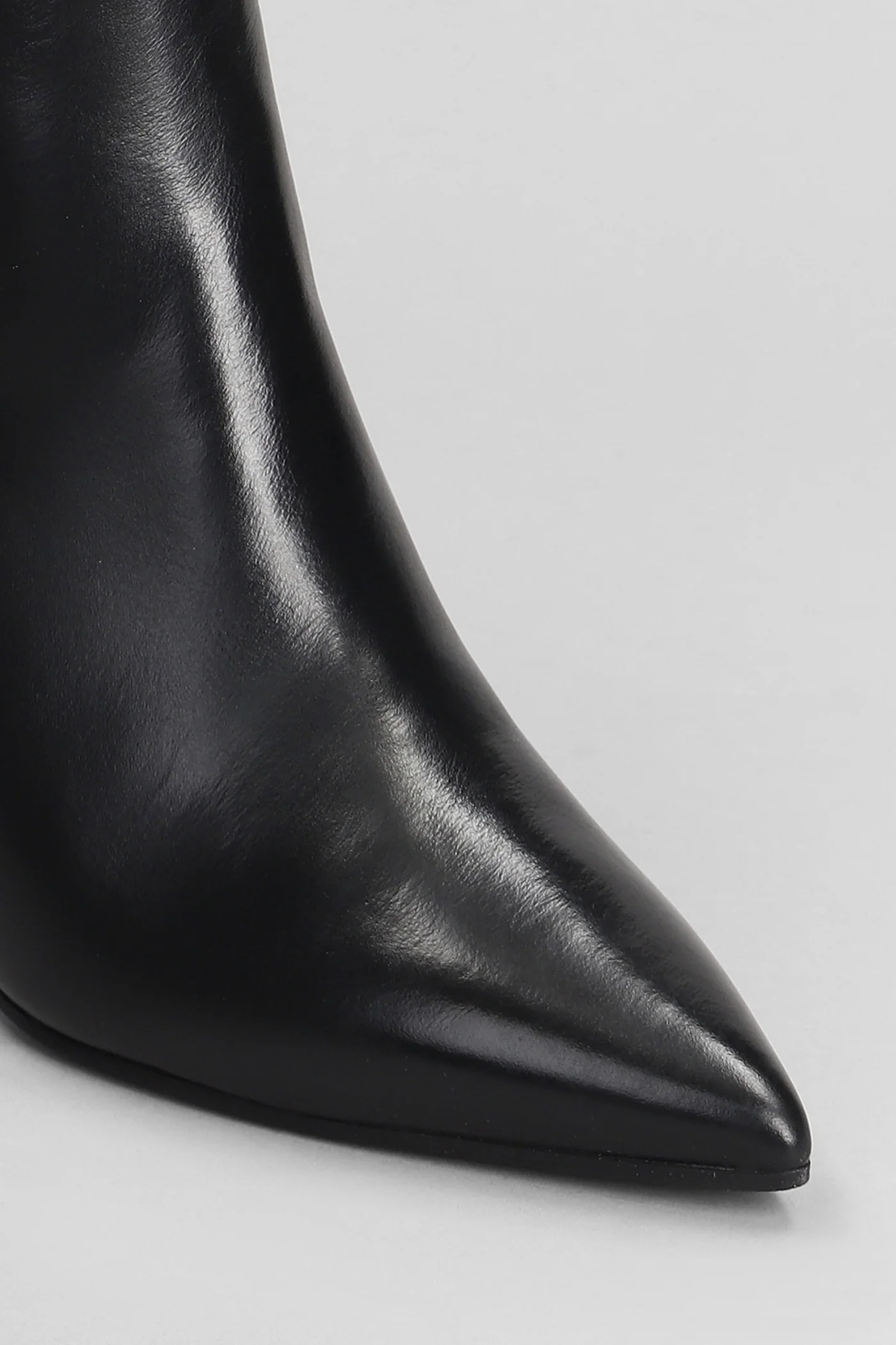 High heels Ankle boots in black leather - Image 5
