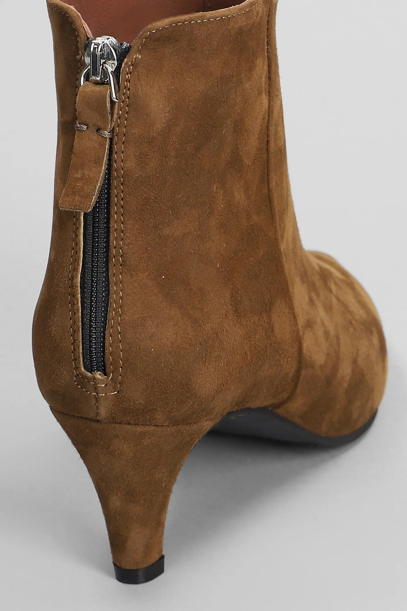 High heels Ankle boots in leather color suede - Image 5