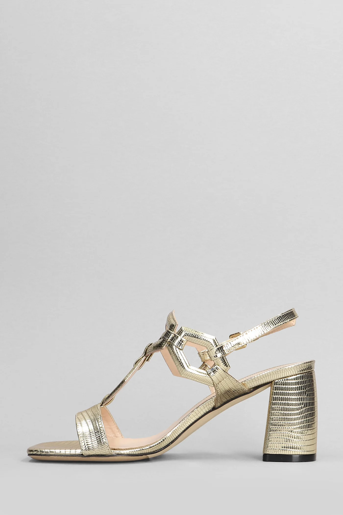 Sandals in platinum leather - Image 3