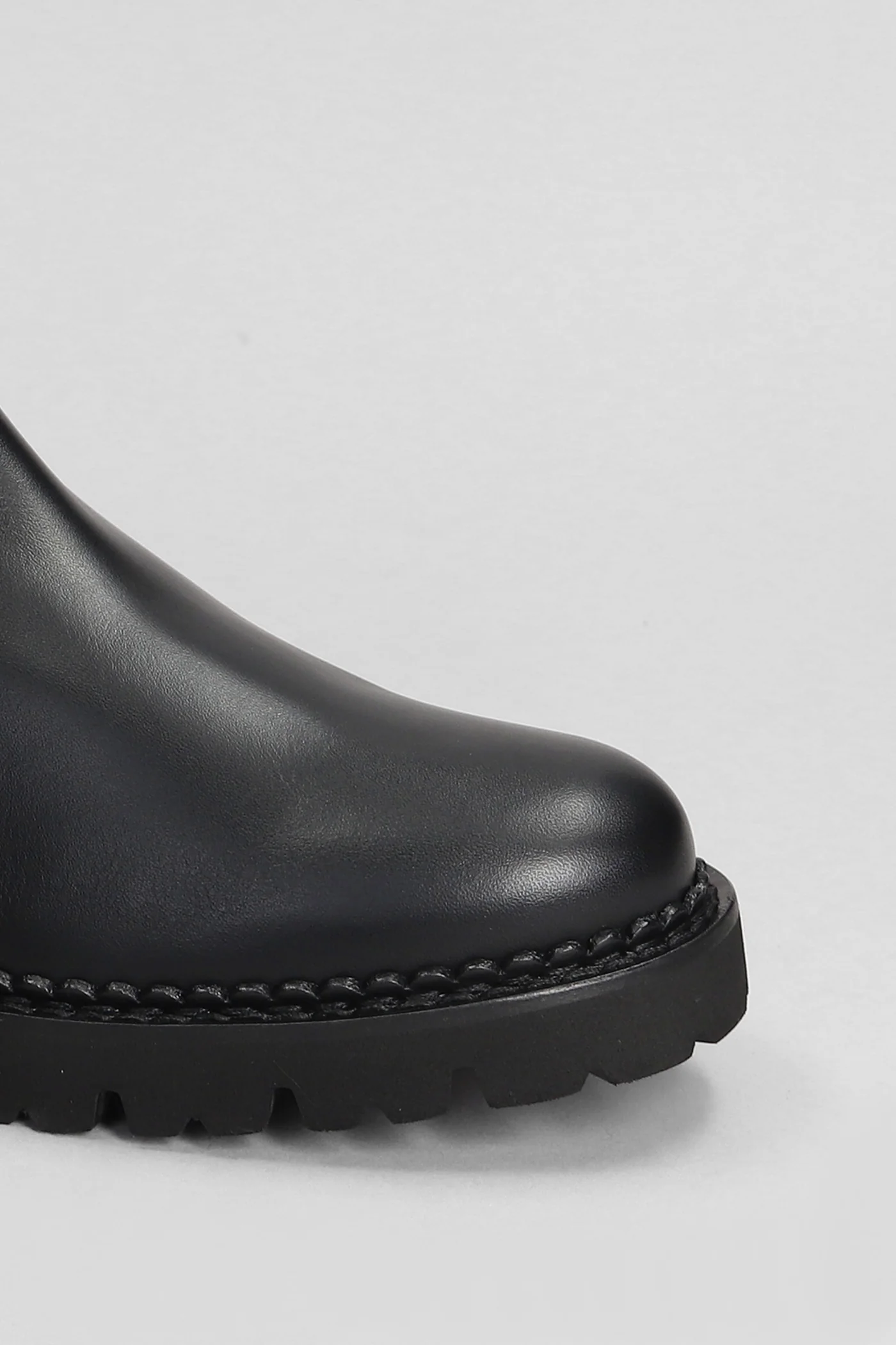 Combat boots in black leather - Image 5