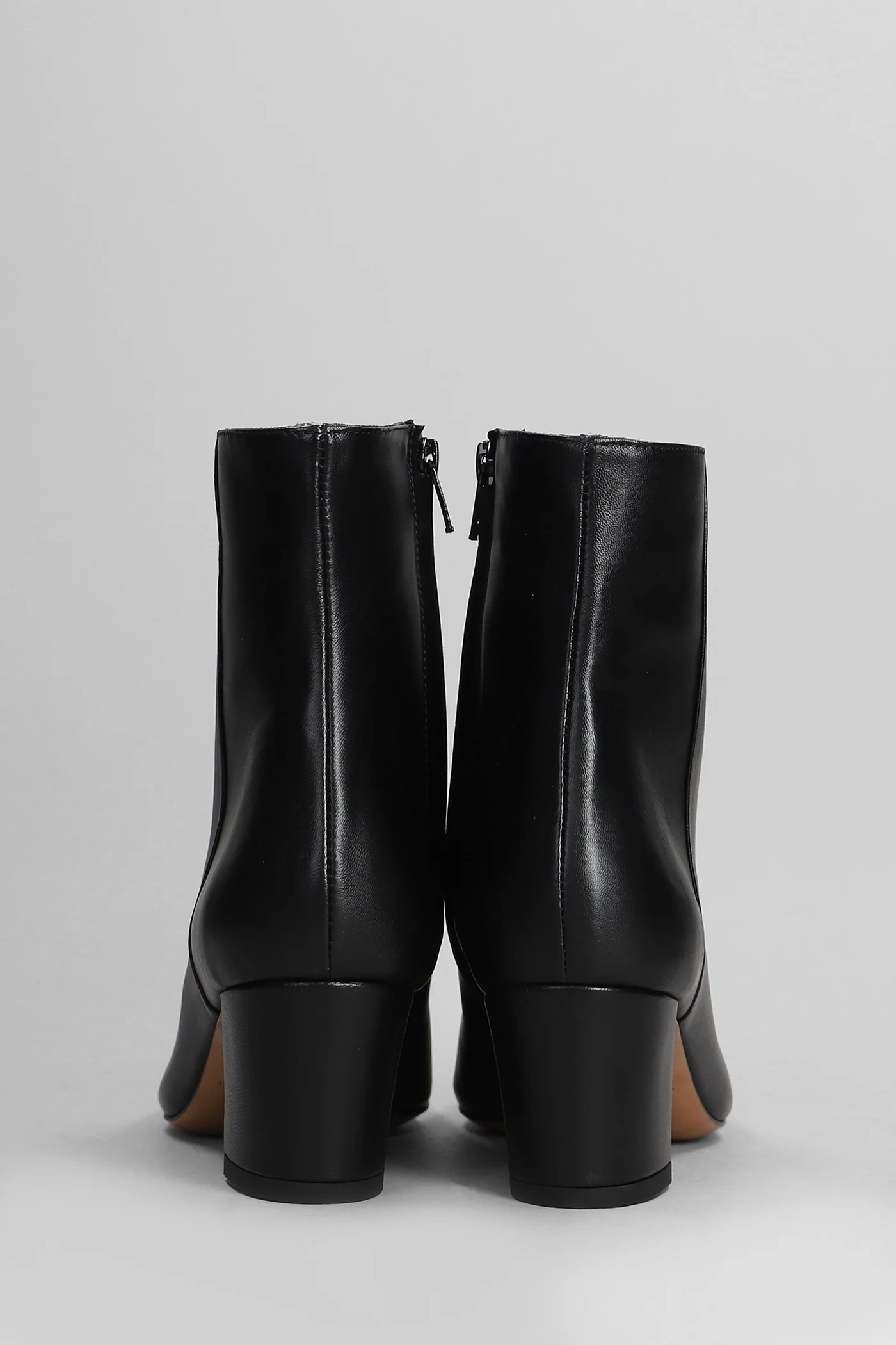 High heels Ankle boots in black leather - Image 4