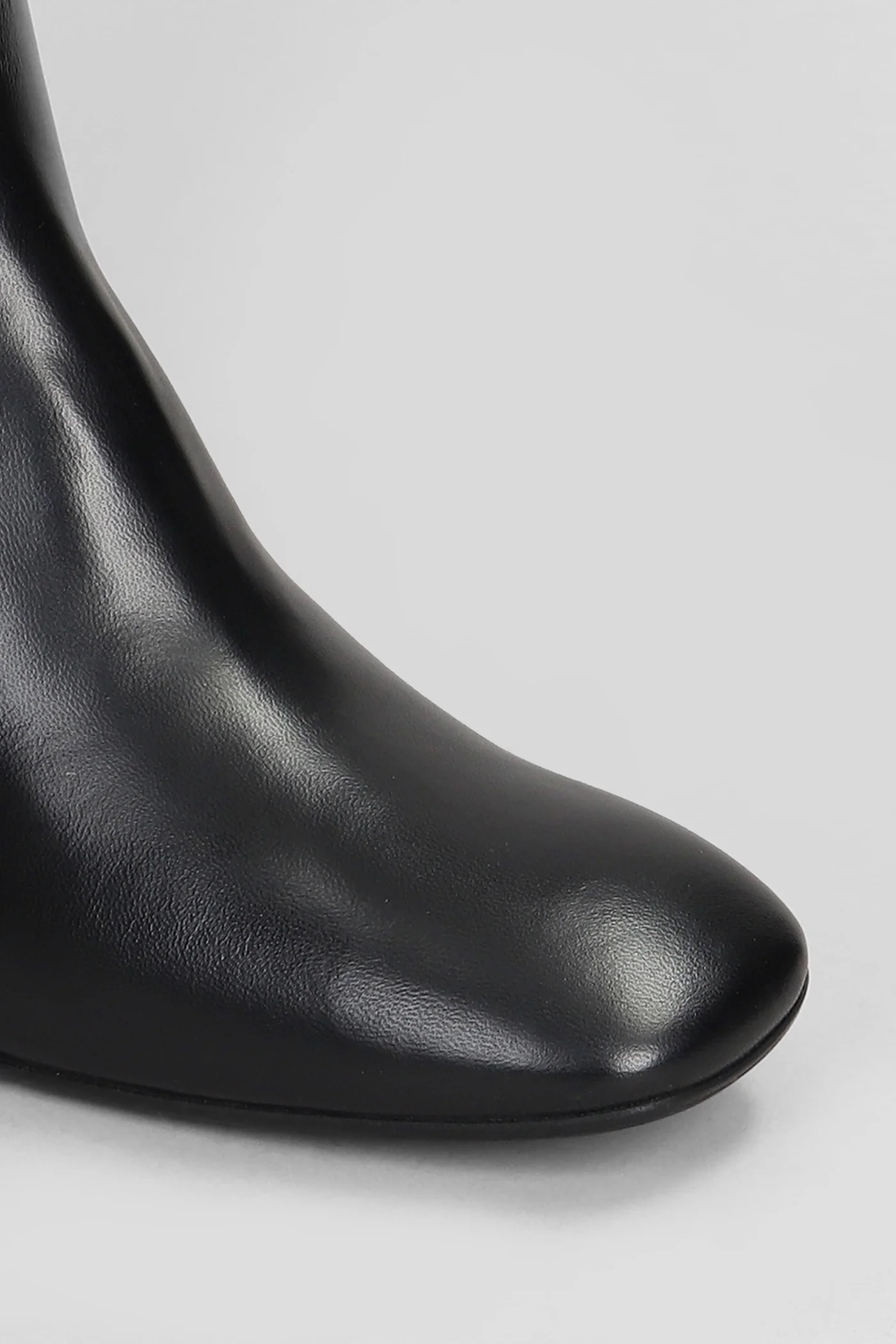 High heels Ankle boots in black leather - Image 5