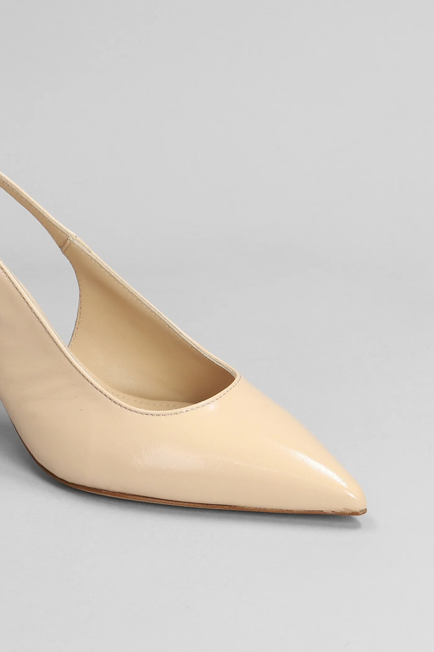 Pumps in beige leather - Image 5
