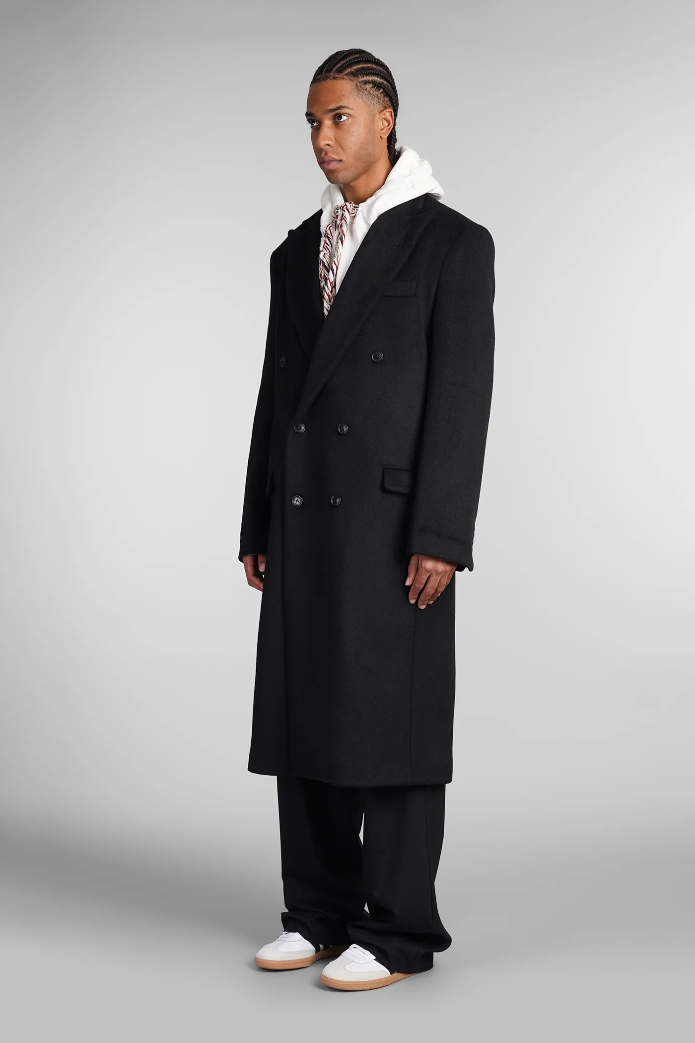 Coat in black wool - Image 4