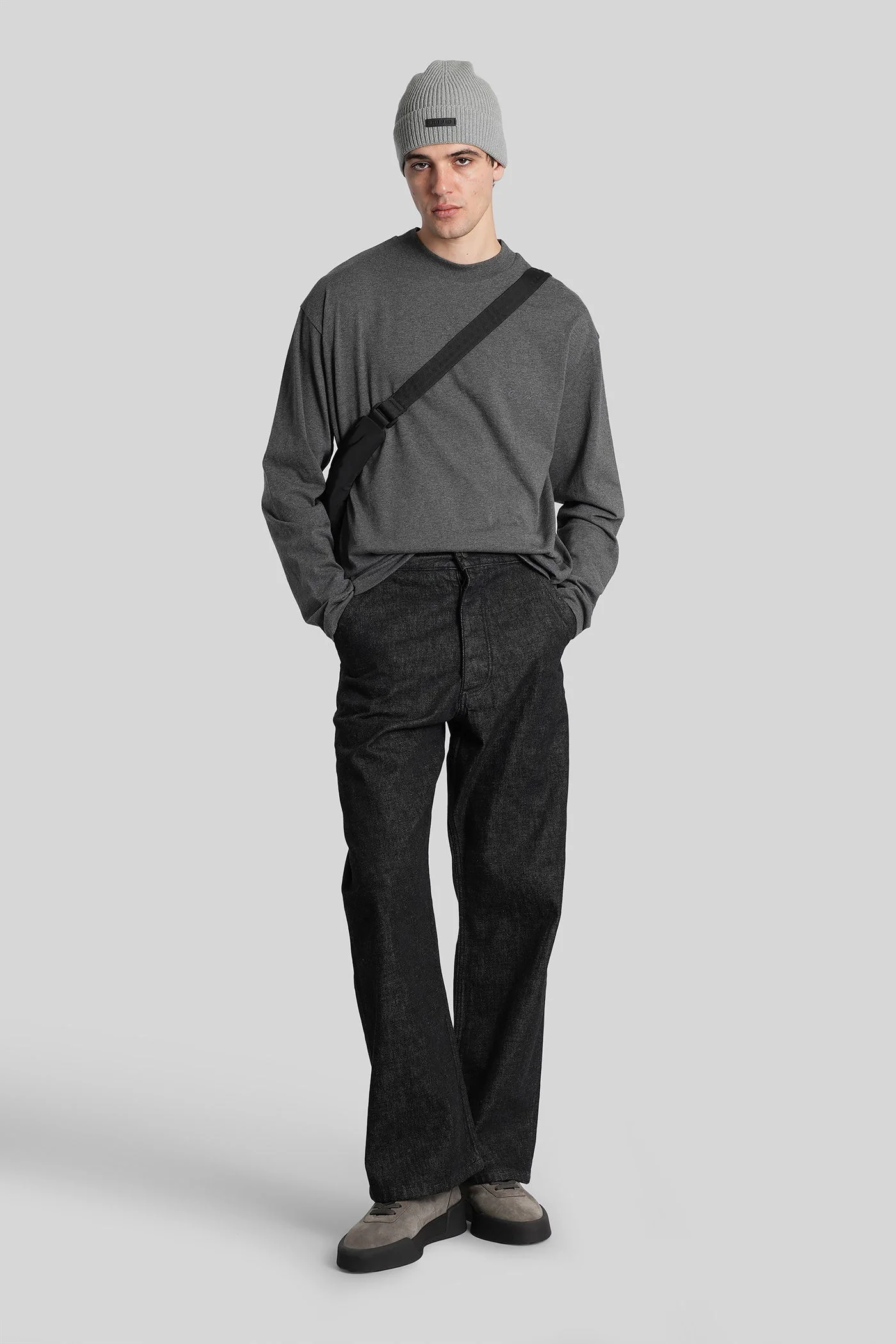 in grey cotton - Image 2