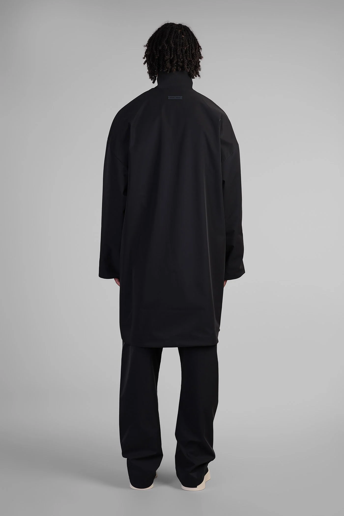 Trench in black polyester - Image 3