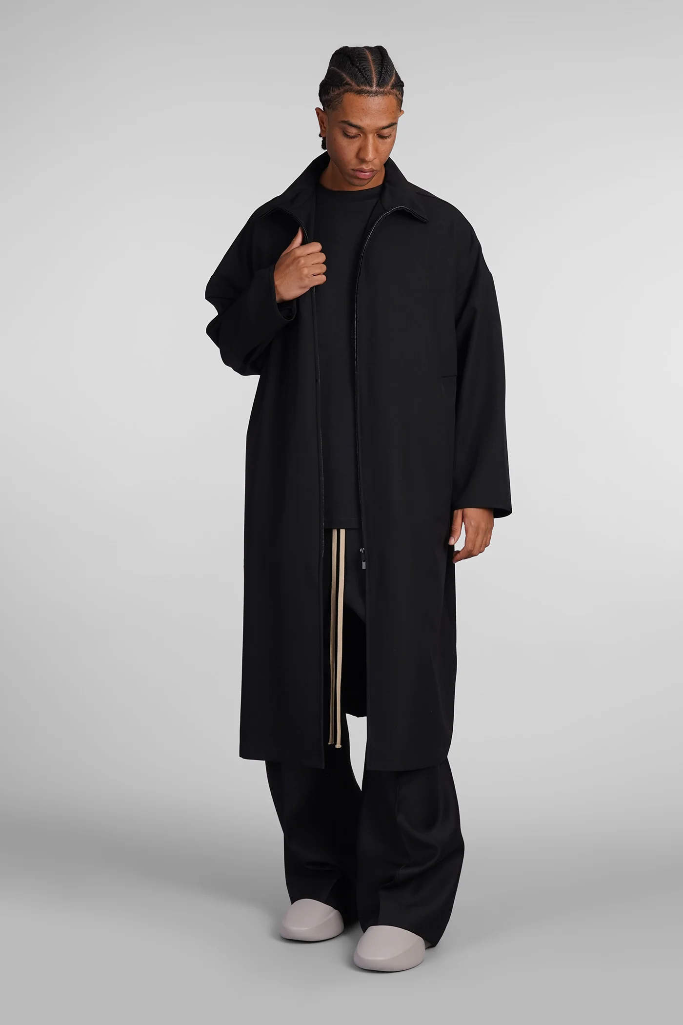 T-Shirt in black viscose - Image 2