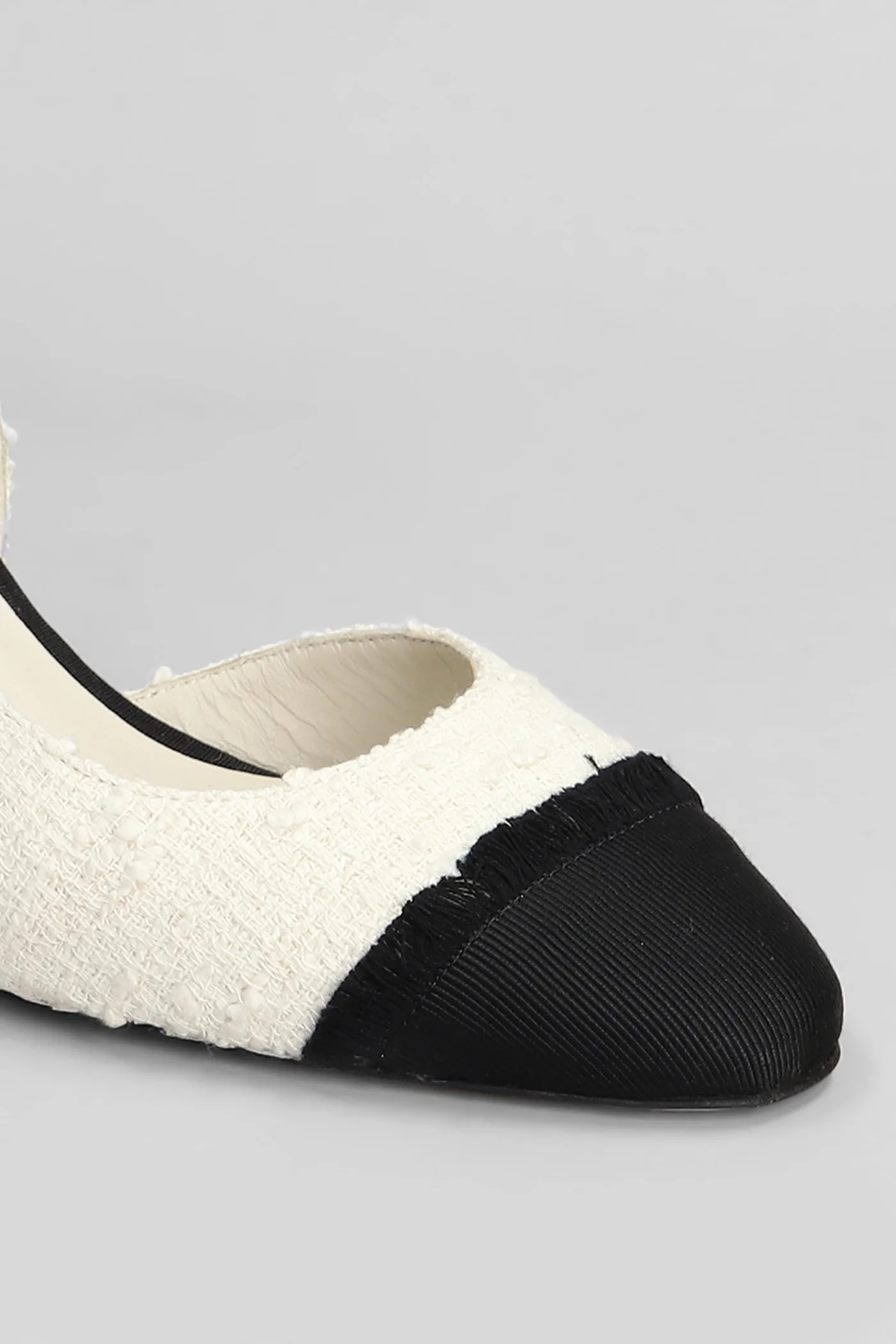 Ficus Pumps in beige leather and fabric - Image 5
