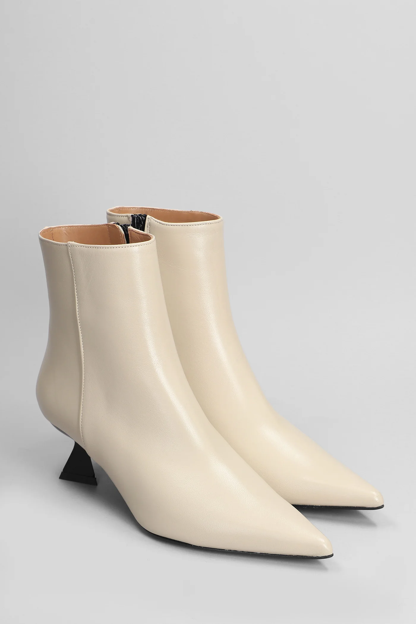Jina High heels Ankle boots in beige leather - Image 2