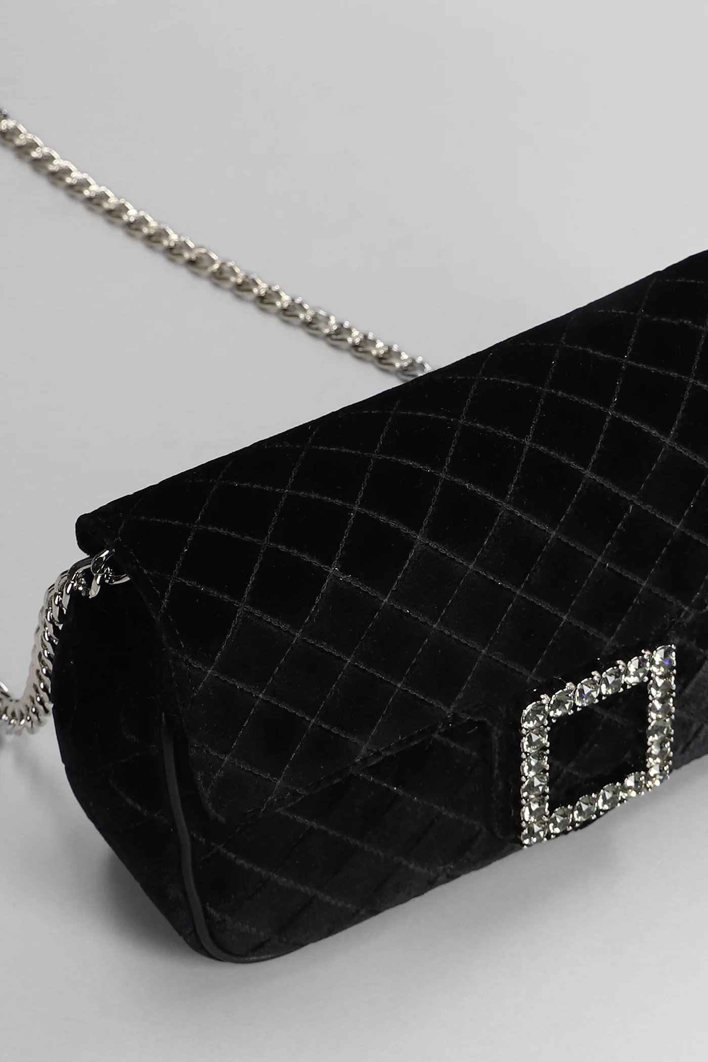 Lunette Shoulder bag in black velvet - Image 4