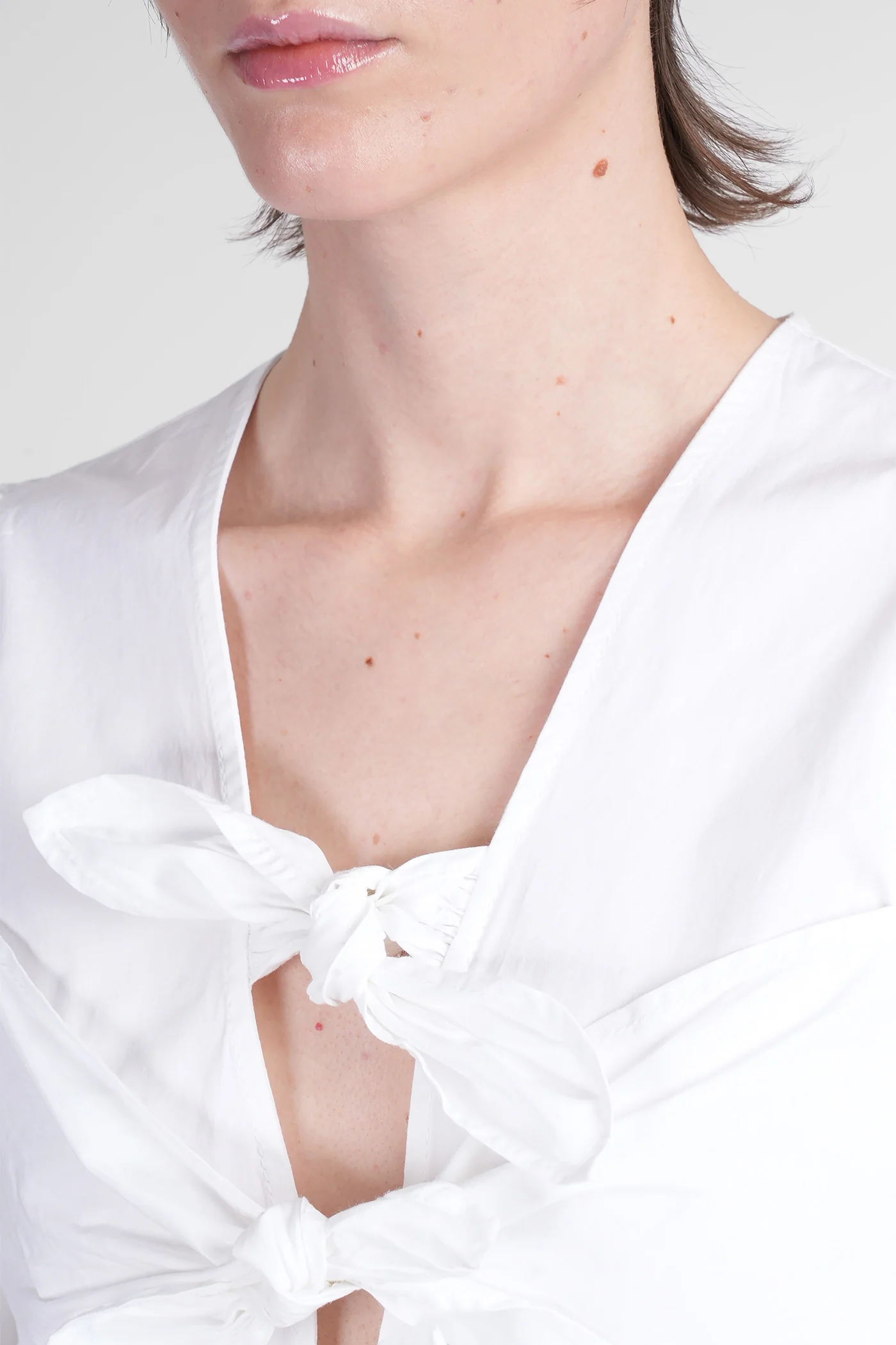 Blouse in white cotton - Image 5