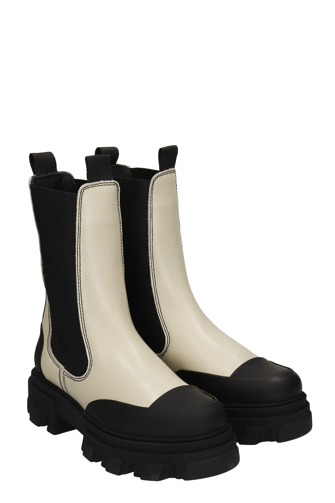 Combat boots in beige leather - Image 2