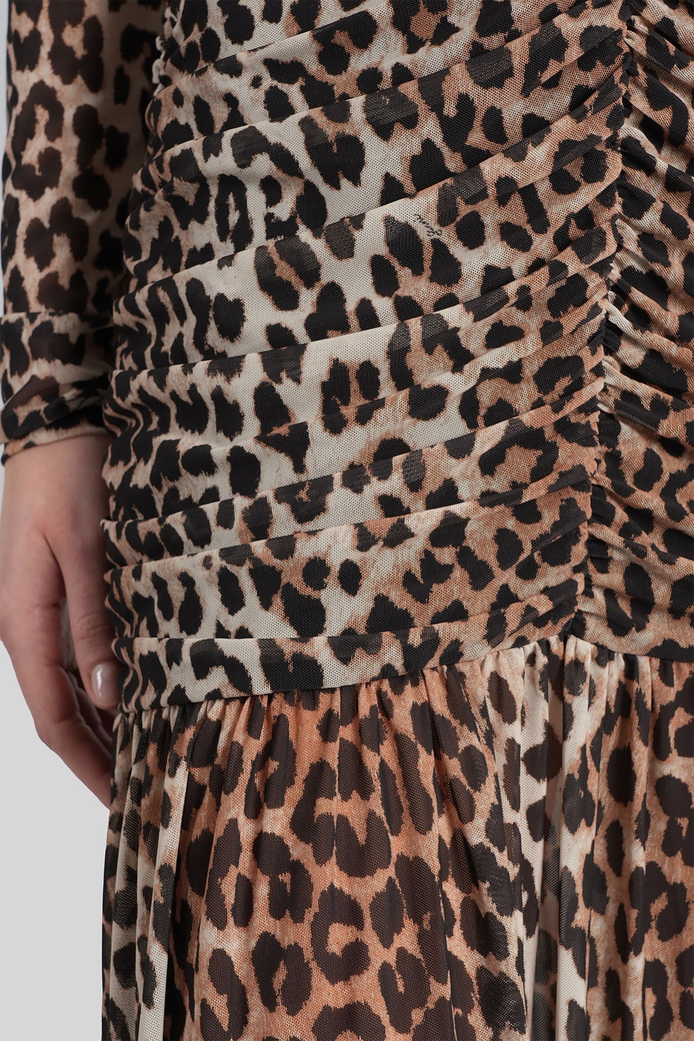 Long dress in Animalier polyester - Image 75