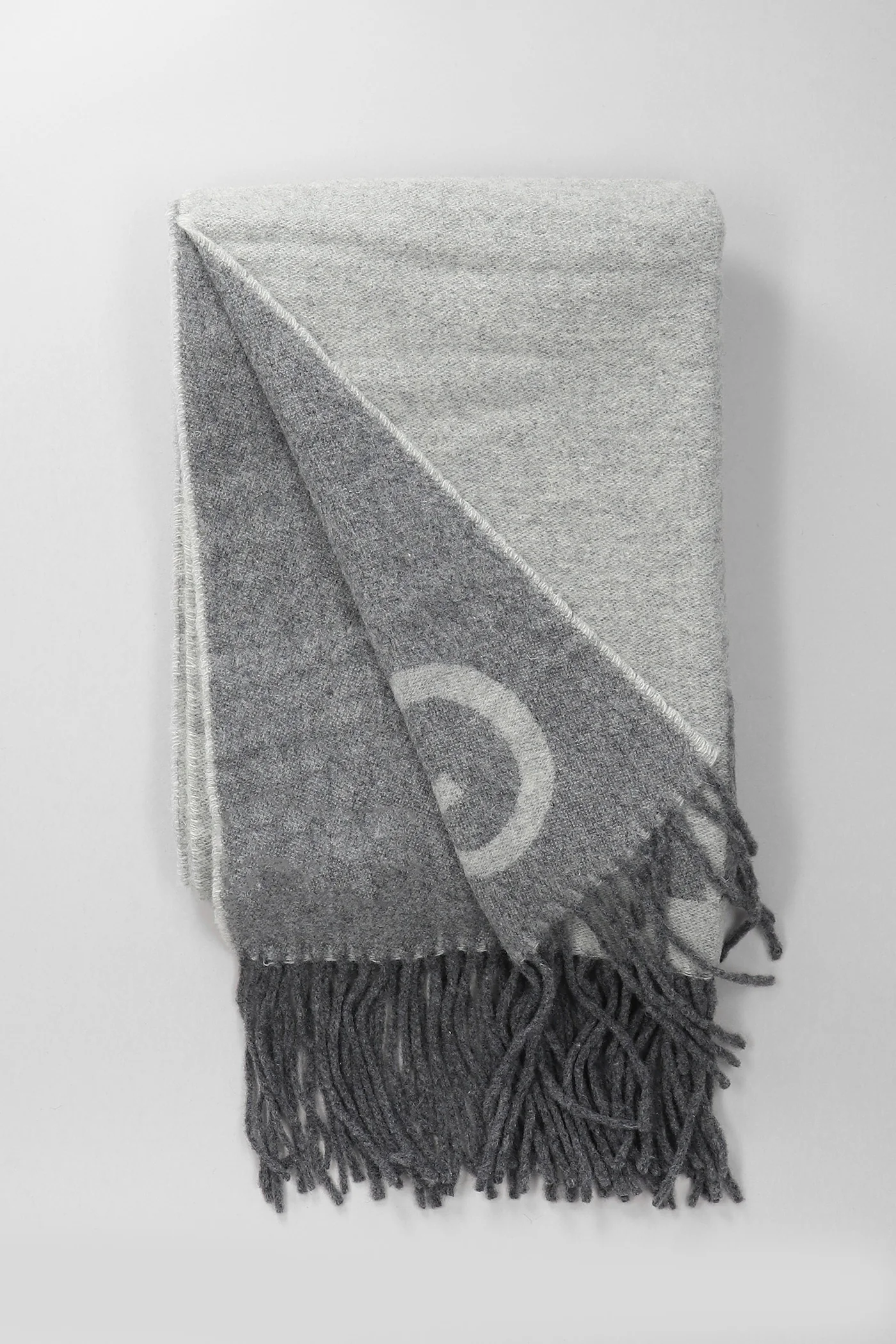 Scarve in grey wool - Image 2
