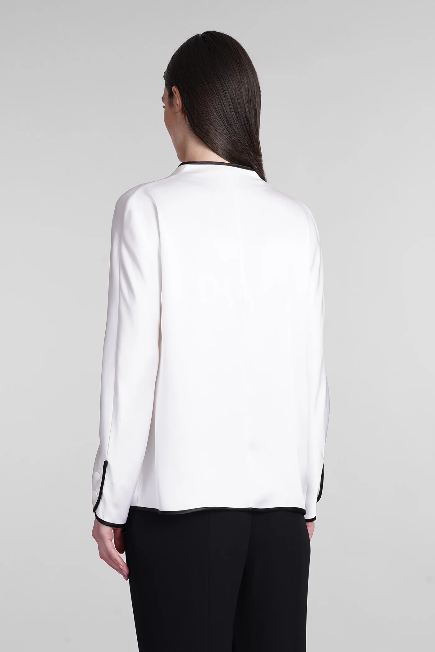 Blouse in white silk - Image 3