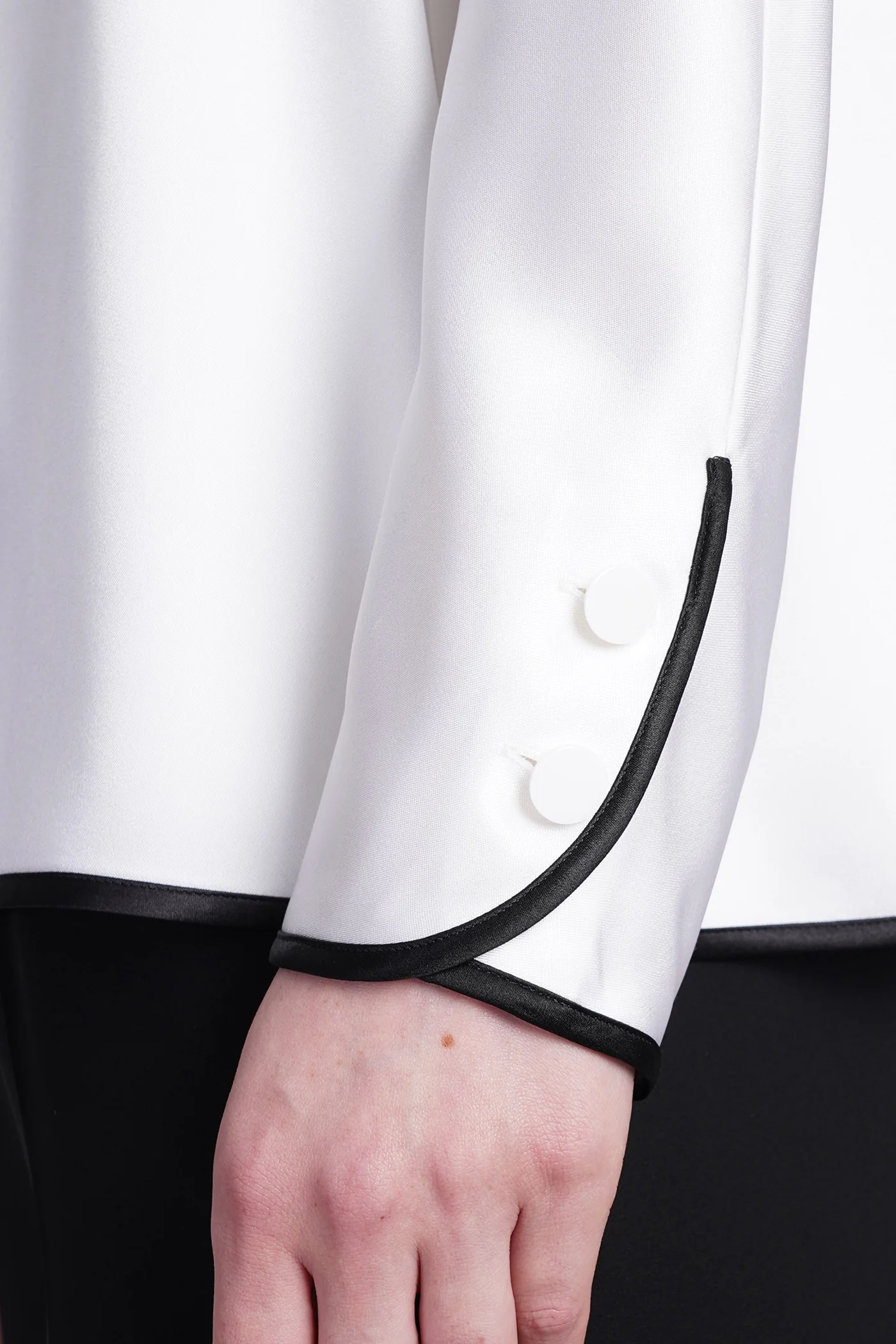 Blouse in white silk - Image 5