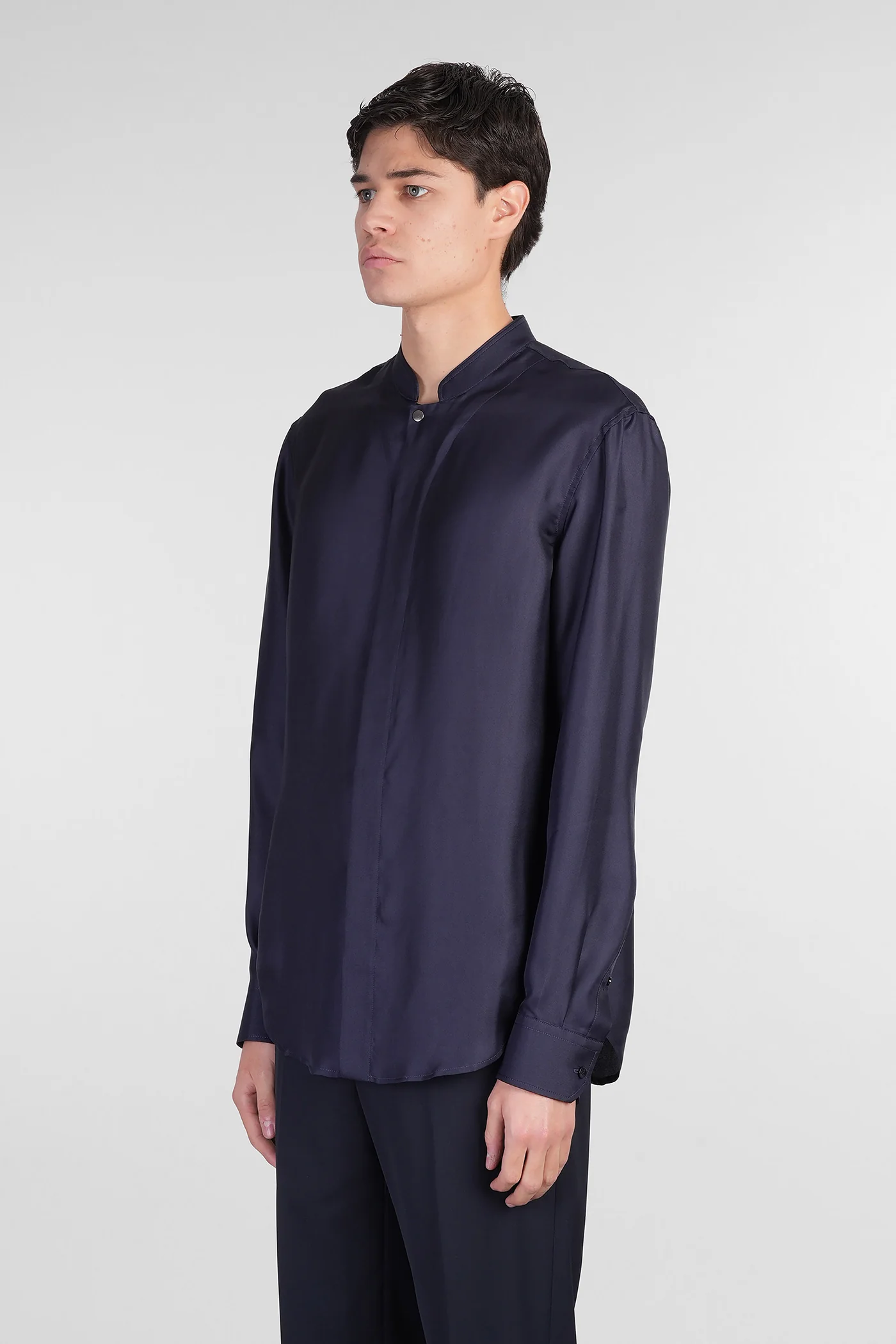 Shirt in blue silk - Image 4