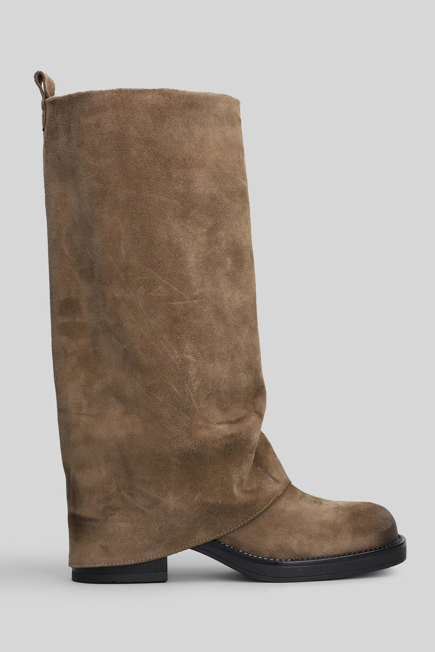 Manchester low heels boots in taupe suede