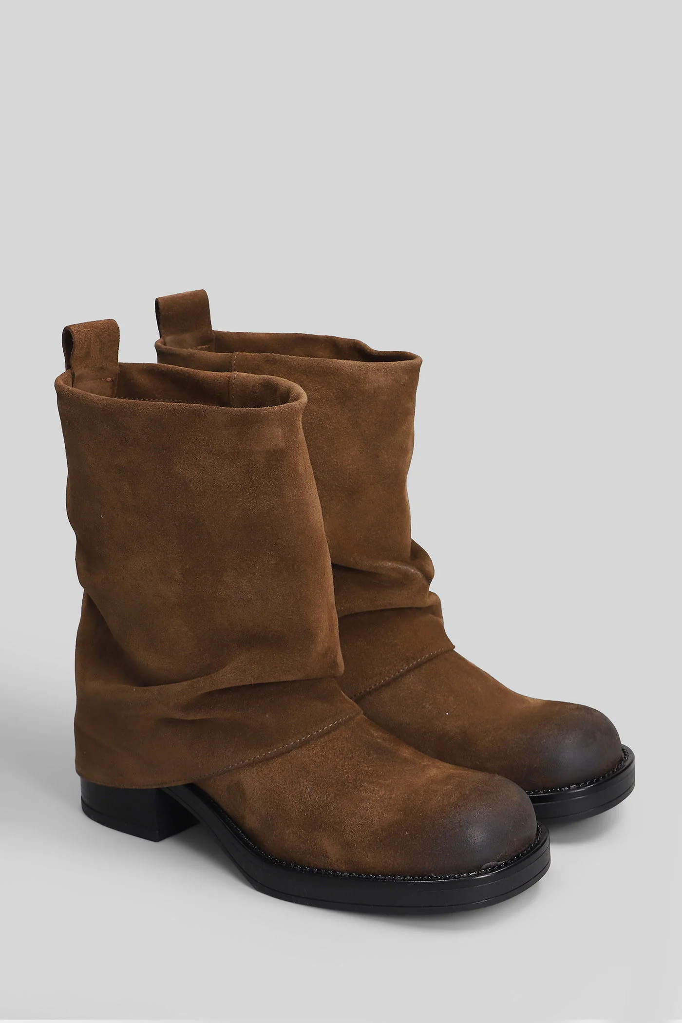 Royal low heels Ankle boots in brown suede - Image 2