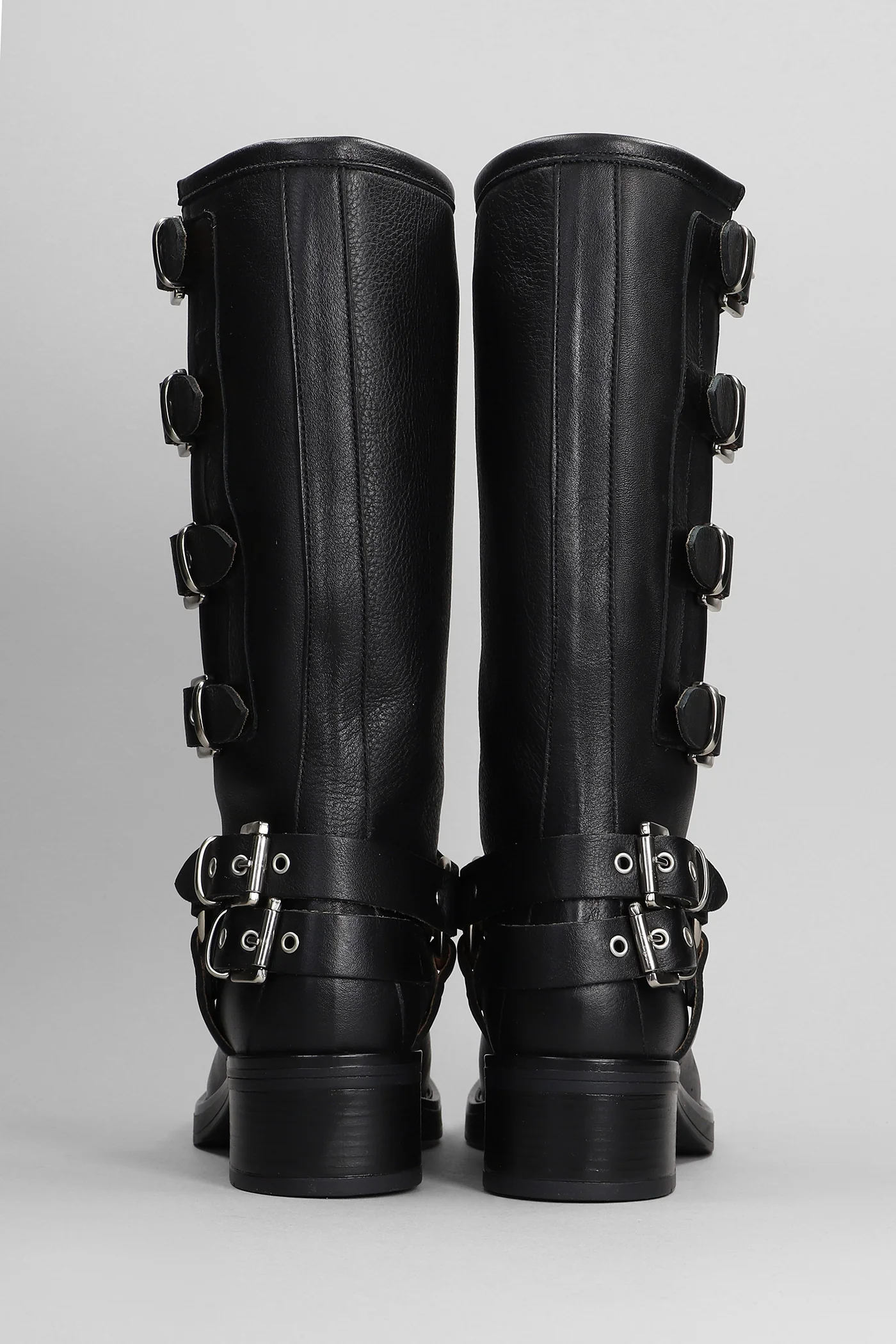 Windsor low heels boots in black leather - Image 3
