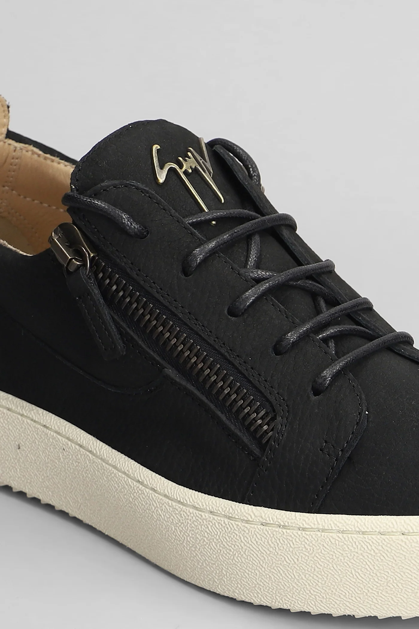 Frankie Sneakers in black leather - Image 5