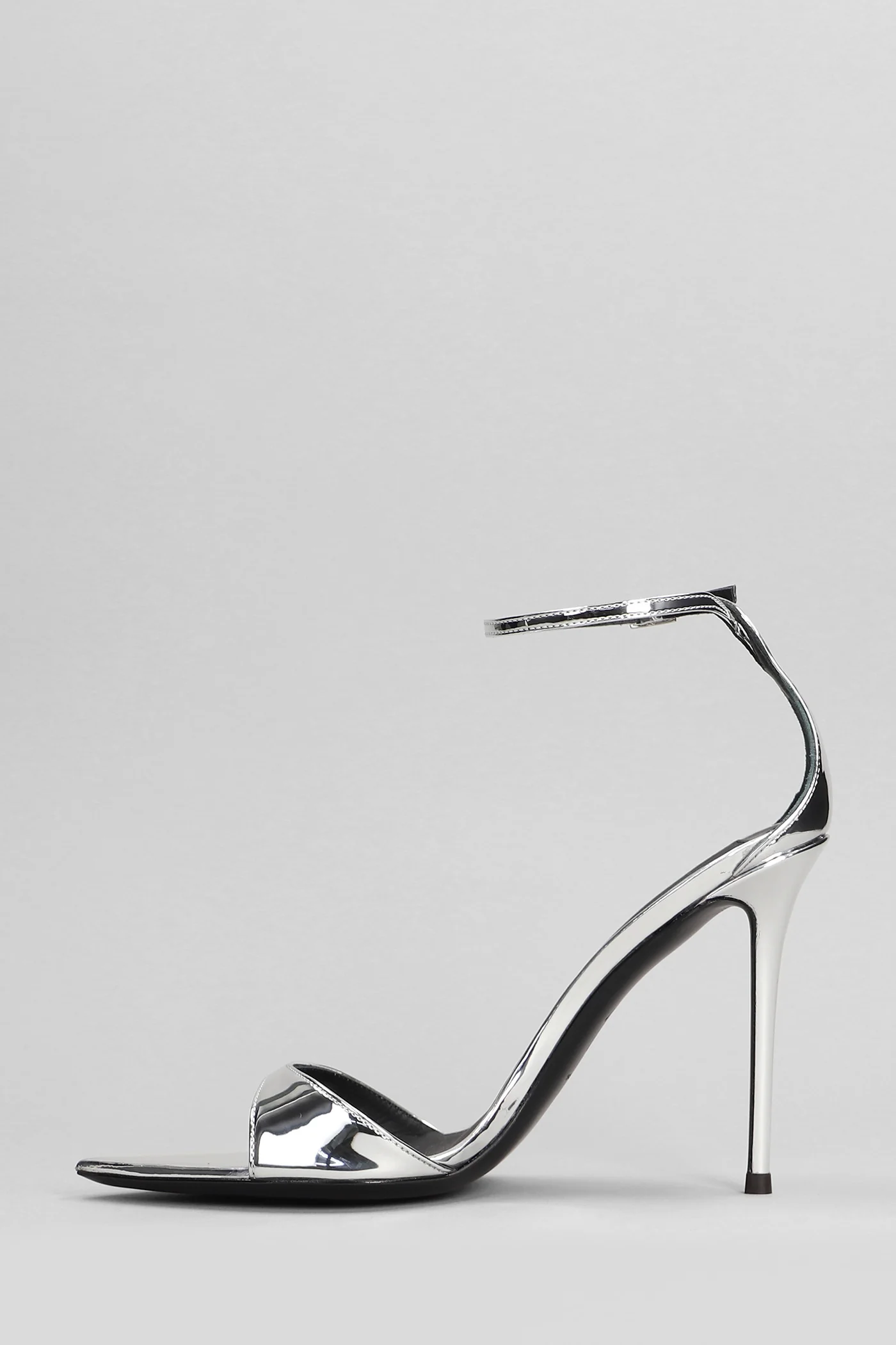 Intrigo strap Sandals in silver patent leather - Image 3