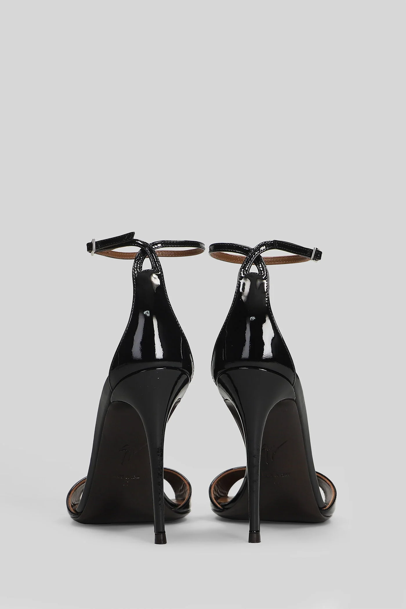 Intriigo strap 105 Sandals in black leather - Image 4