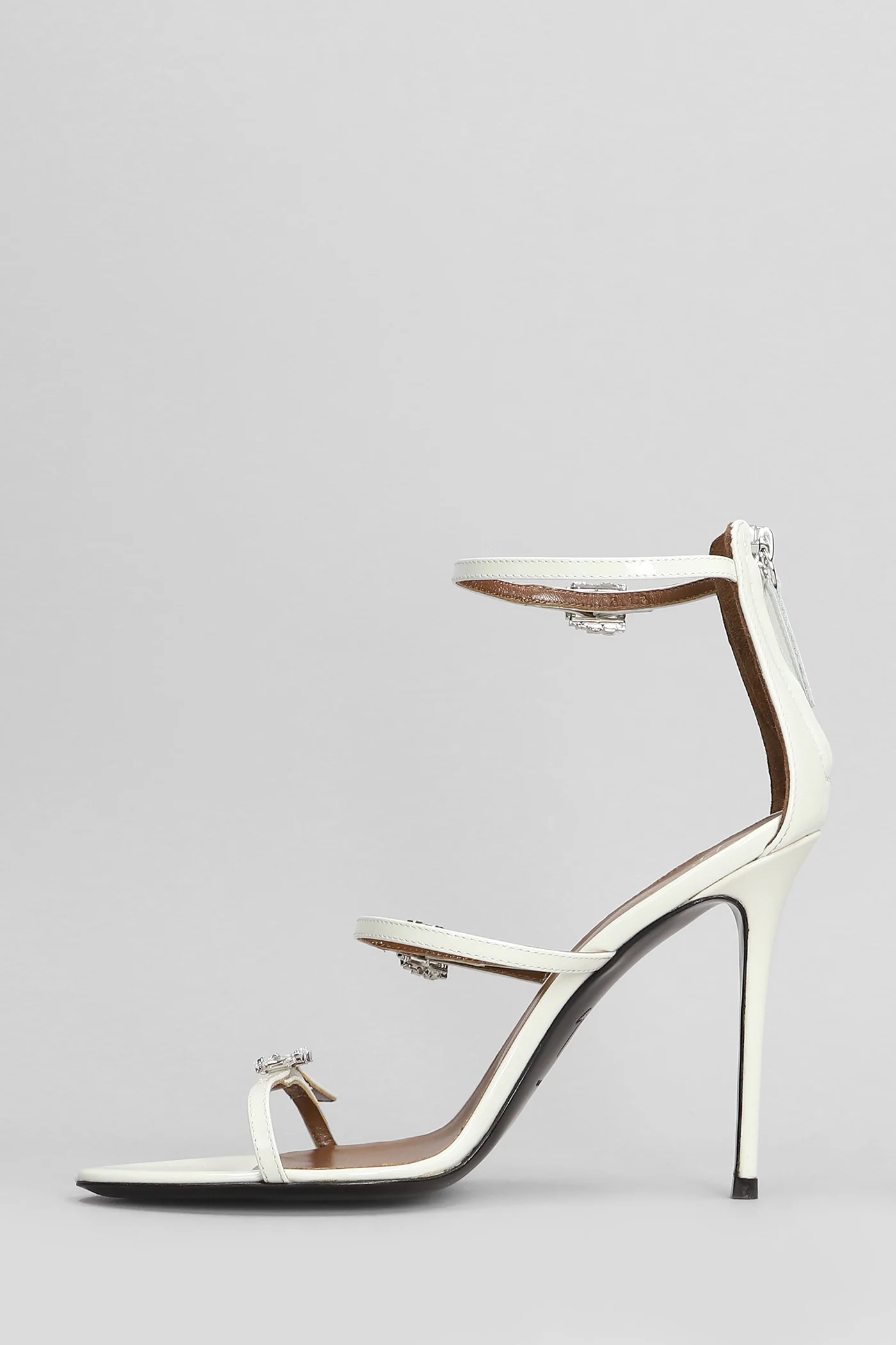 Sandals in white patent leather - Image 3